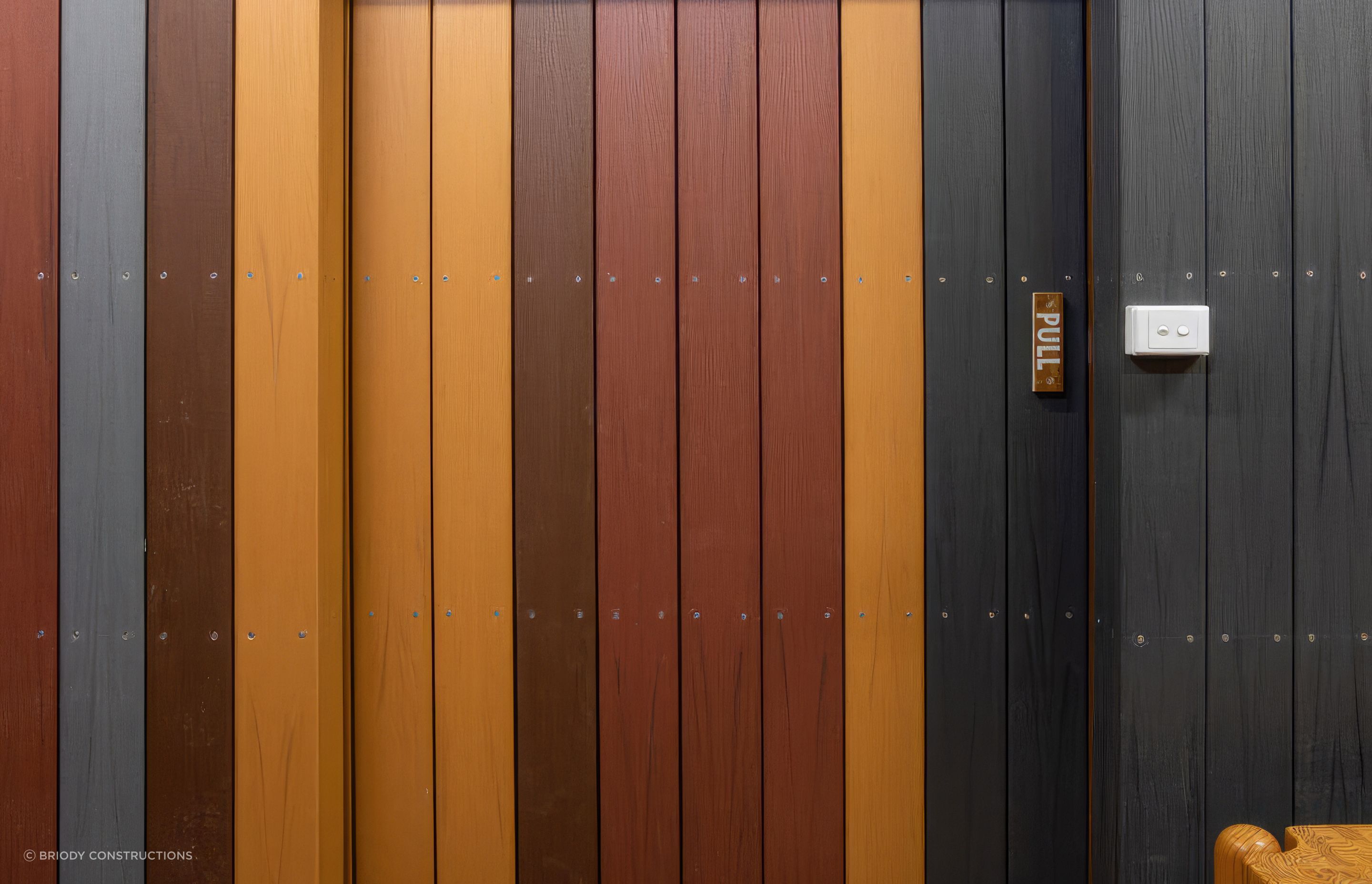 upJan-Juc-shed-door-1-900x700-fix-standard-scale-400x.jpg