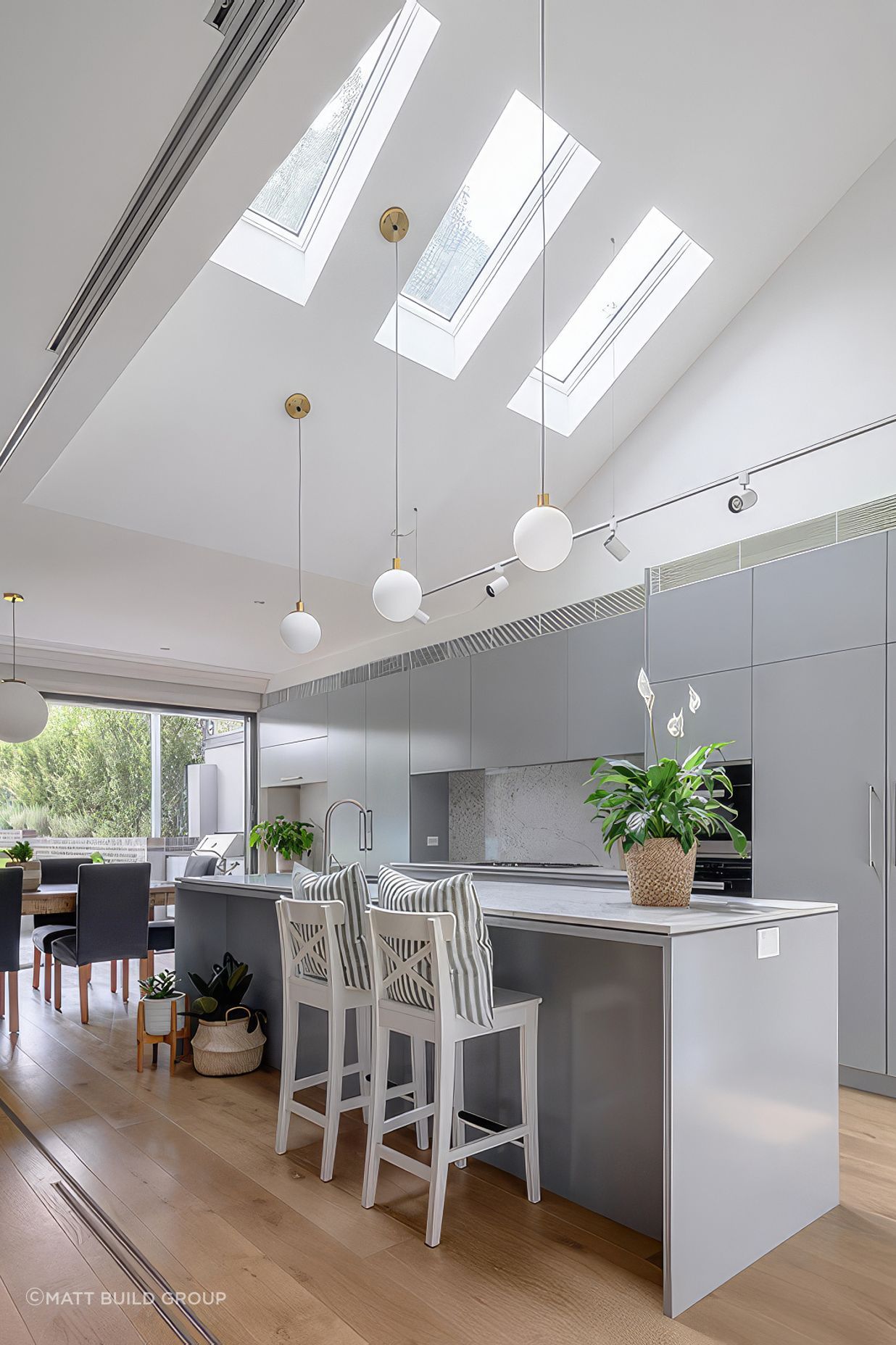upMATTBUILD-Charles-Street-Oatley-Main-Slider-Image-10-560x800-1-fix-standard-scale-200x.jpg