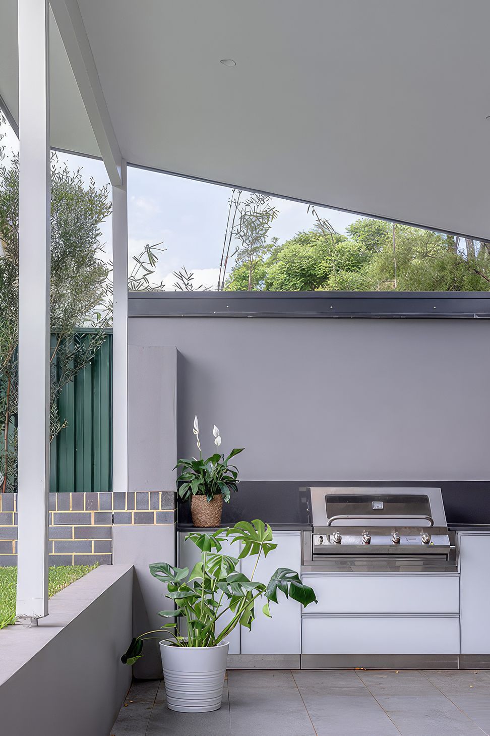 upMATTBUILD-Charles-Street-Oatley-Main-Slider-Image-14-560x800-1-fix-standard-scale-200x.jpg