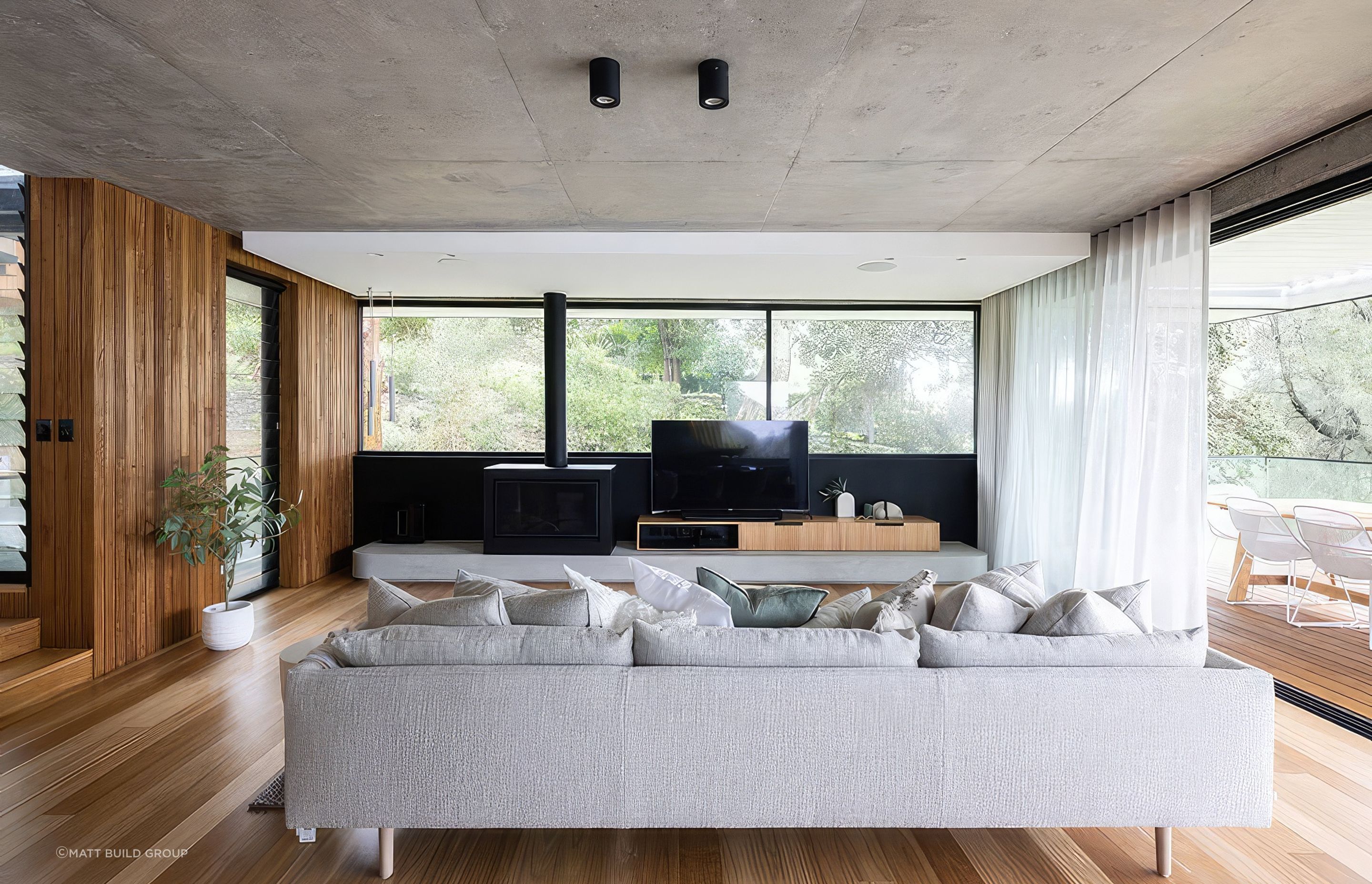 upMATTBUILD-Lilli-Pilli-Main-Slider-Image-27-1000x667-1-fix-standard-scale-200x.jpg