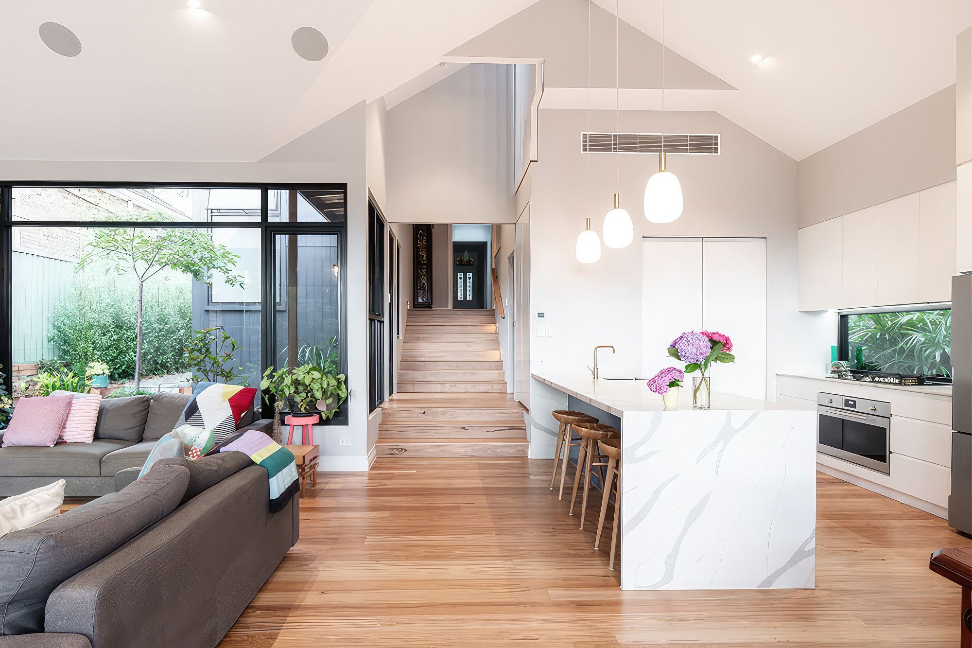 upMATTBUILD-Mount-Street-Main-Slider-Image-27-1000x667-1-fix-standard-scale-200x.jpg