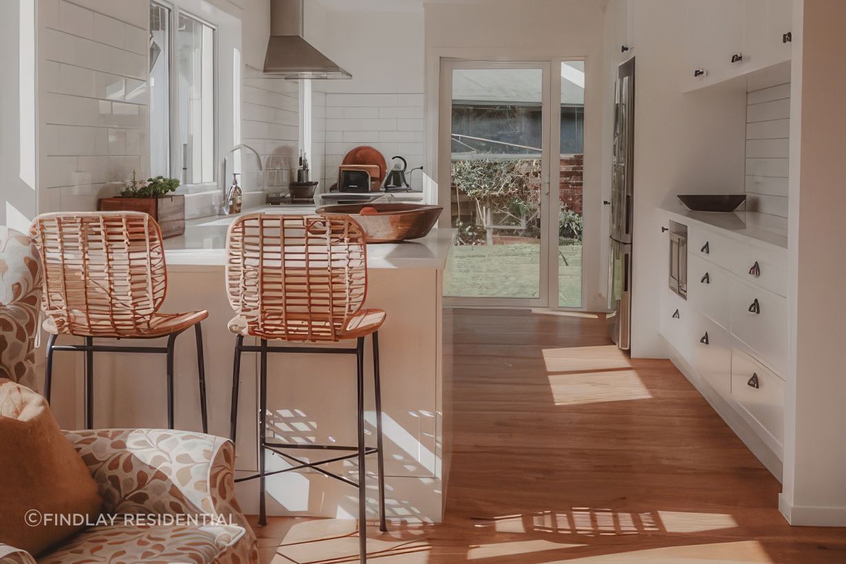 uprenovation-kitchen-project-findlay-residential-builder-3-A3QEyEMQ4BsZ7KQj-fix-standard-scale-400x-v2.jpg
