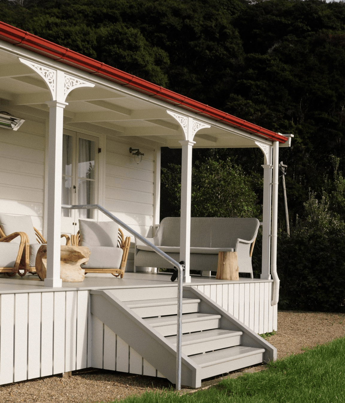 verandah-sat.png