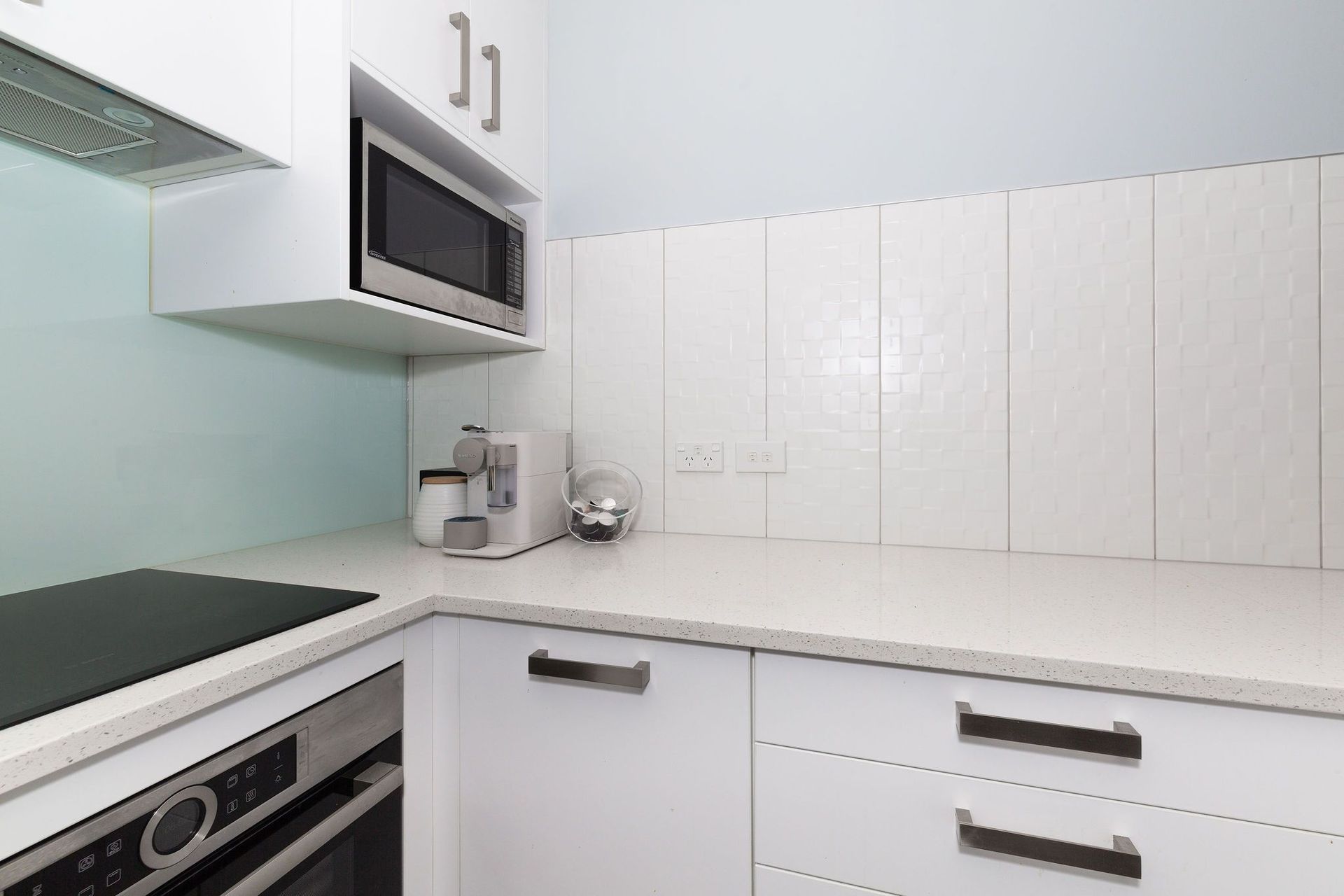 Unique Tiling Takes Centre Stage in This Wellington Bathroom