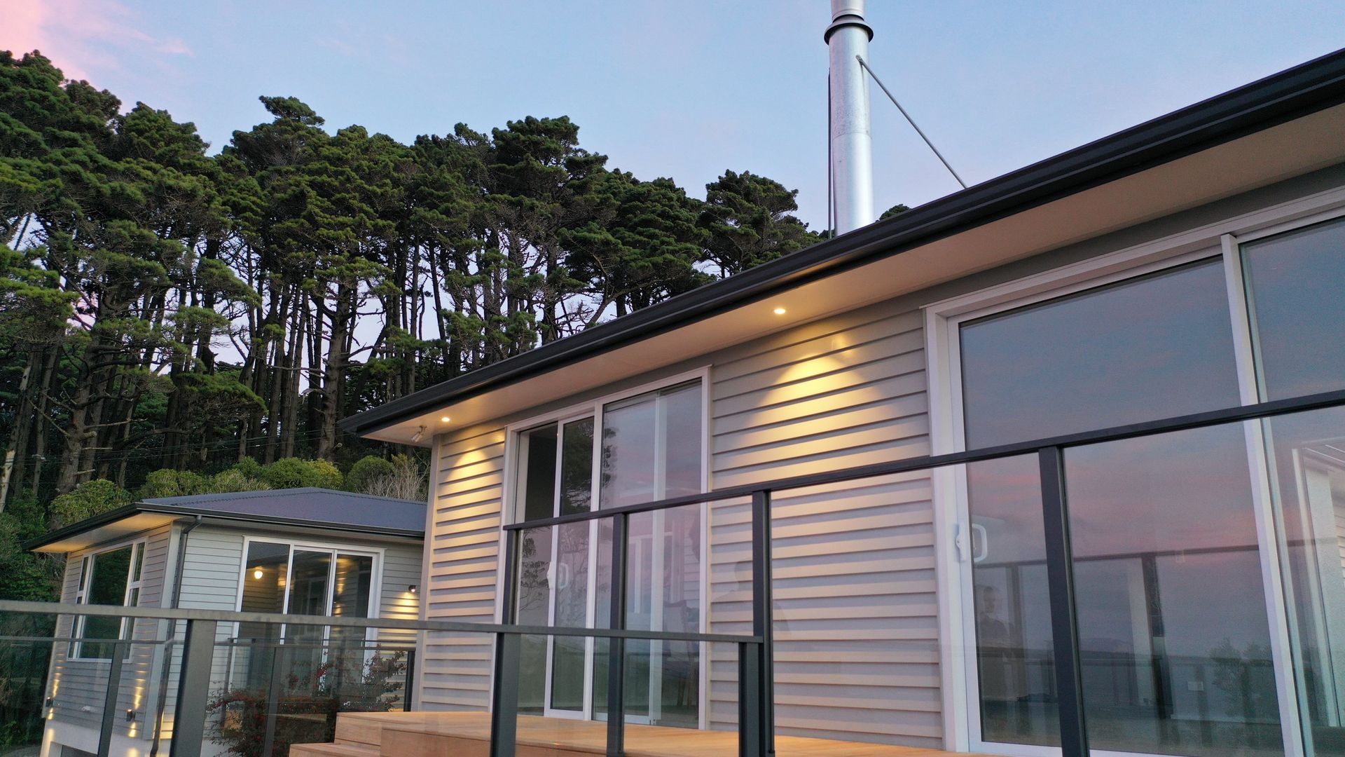 Wadestown banner