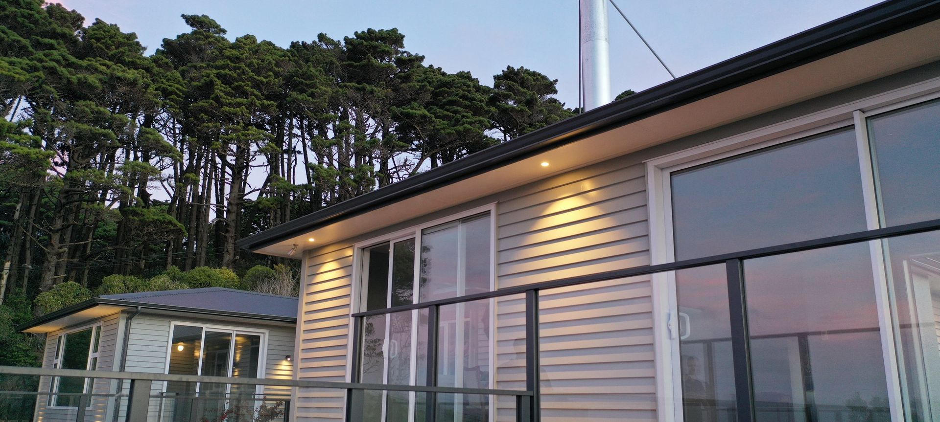 Wadestown banner