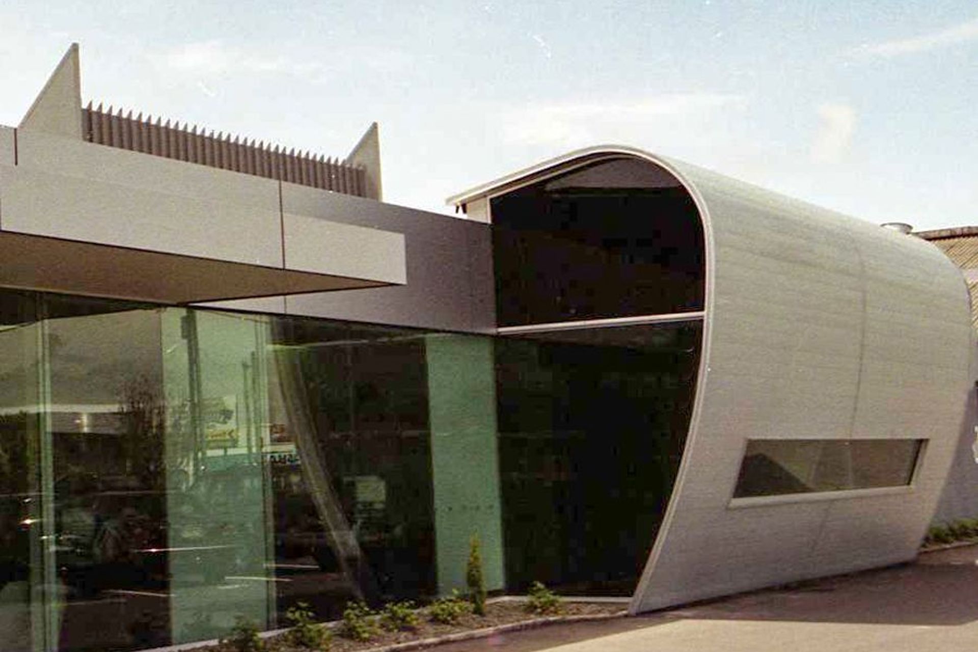 Rosebank Road, Avondale