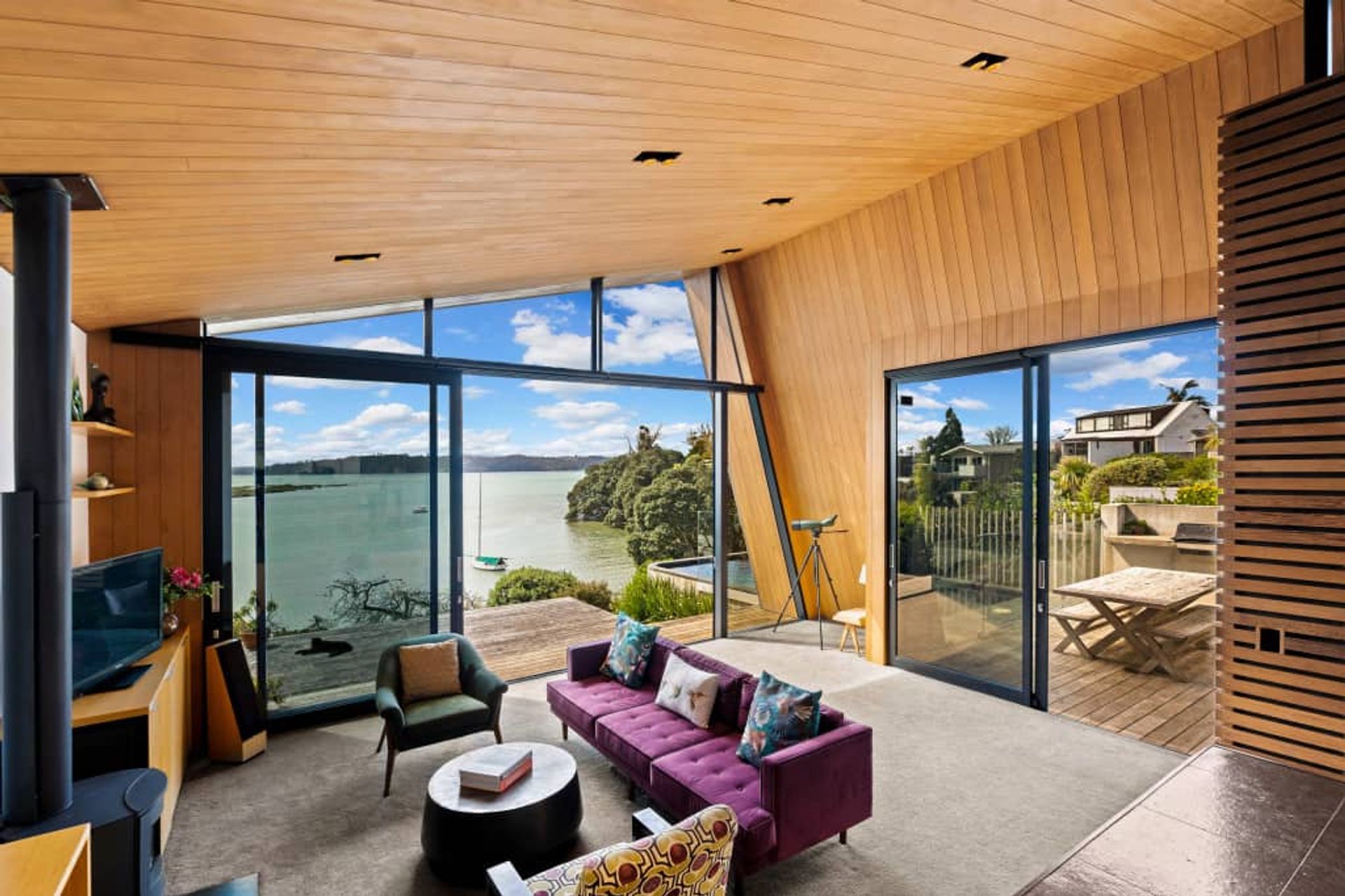 Winsomere Crescent, Westmere