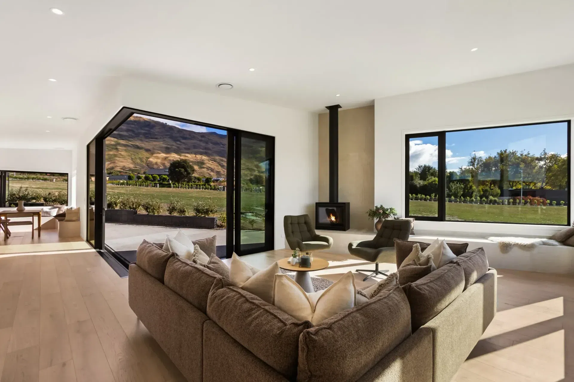 6StoneleighDriveWanaka-42.webp