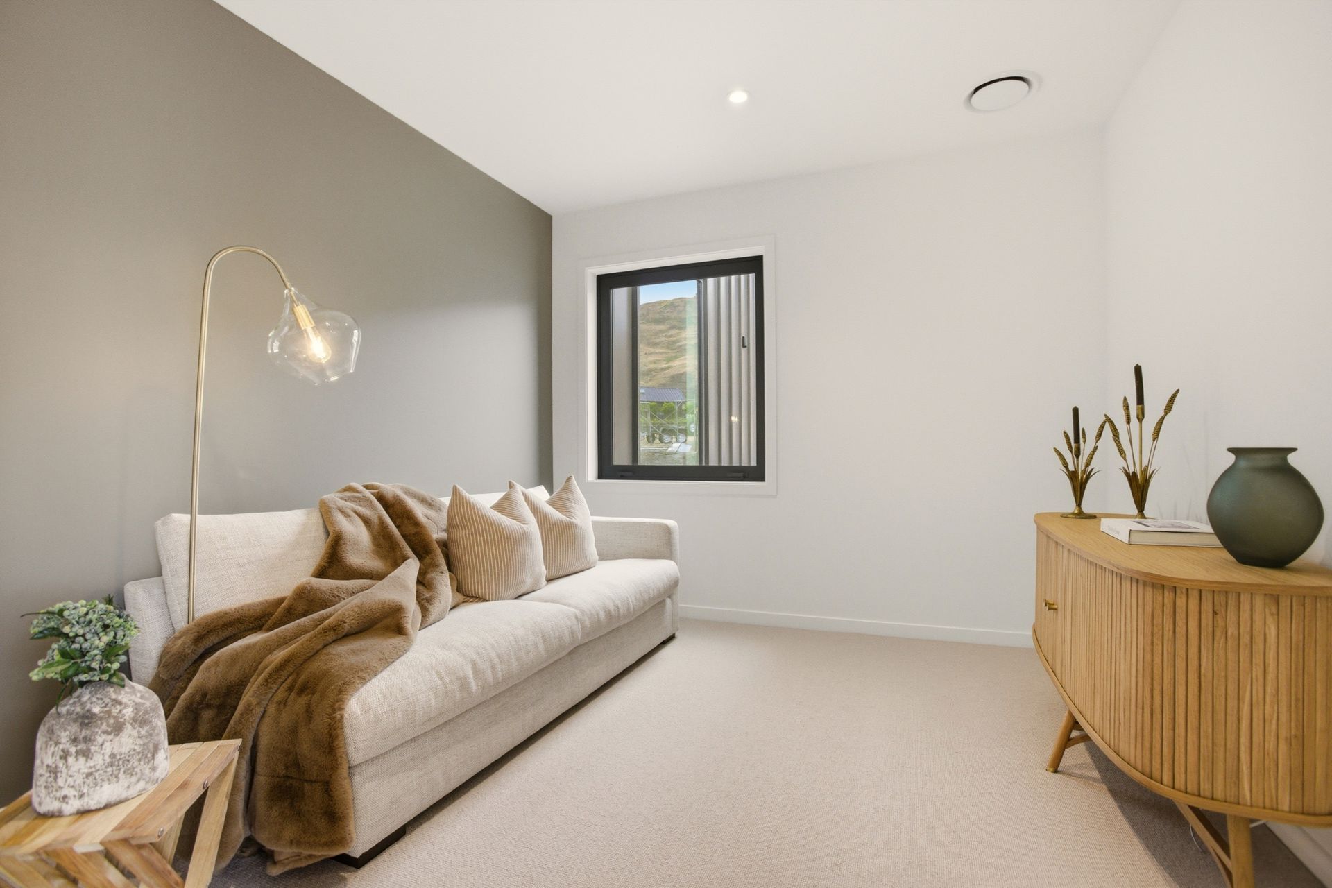 6StoneleighDriveWanaka-Standard-21-ap-compressed.jpg