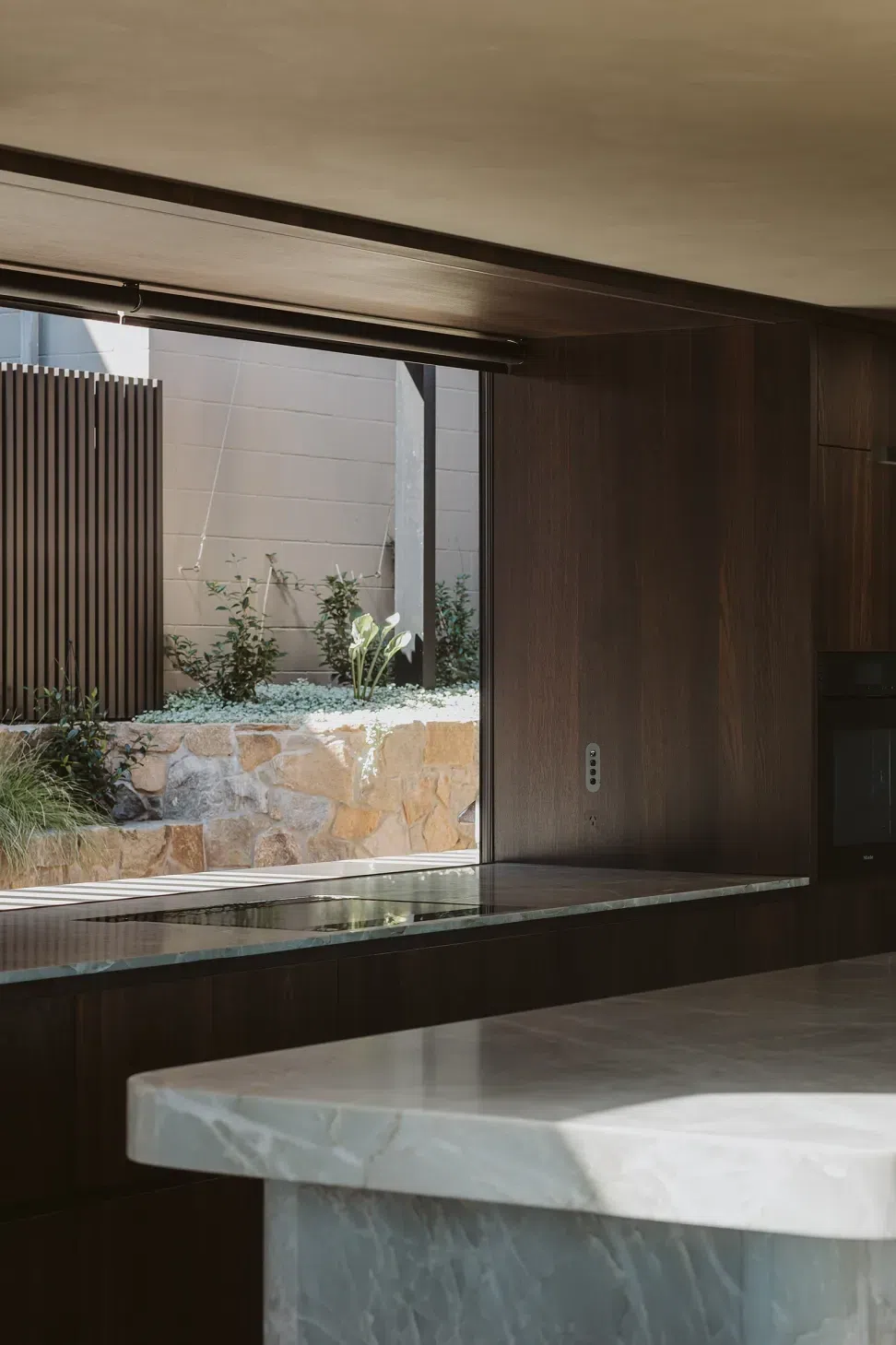 6a20c84a71443381877f05fbProject20Sunset20-20Robusta20Smoked20European20Oak20Timber20Joinery205.webp