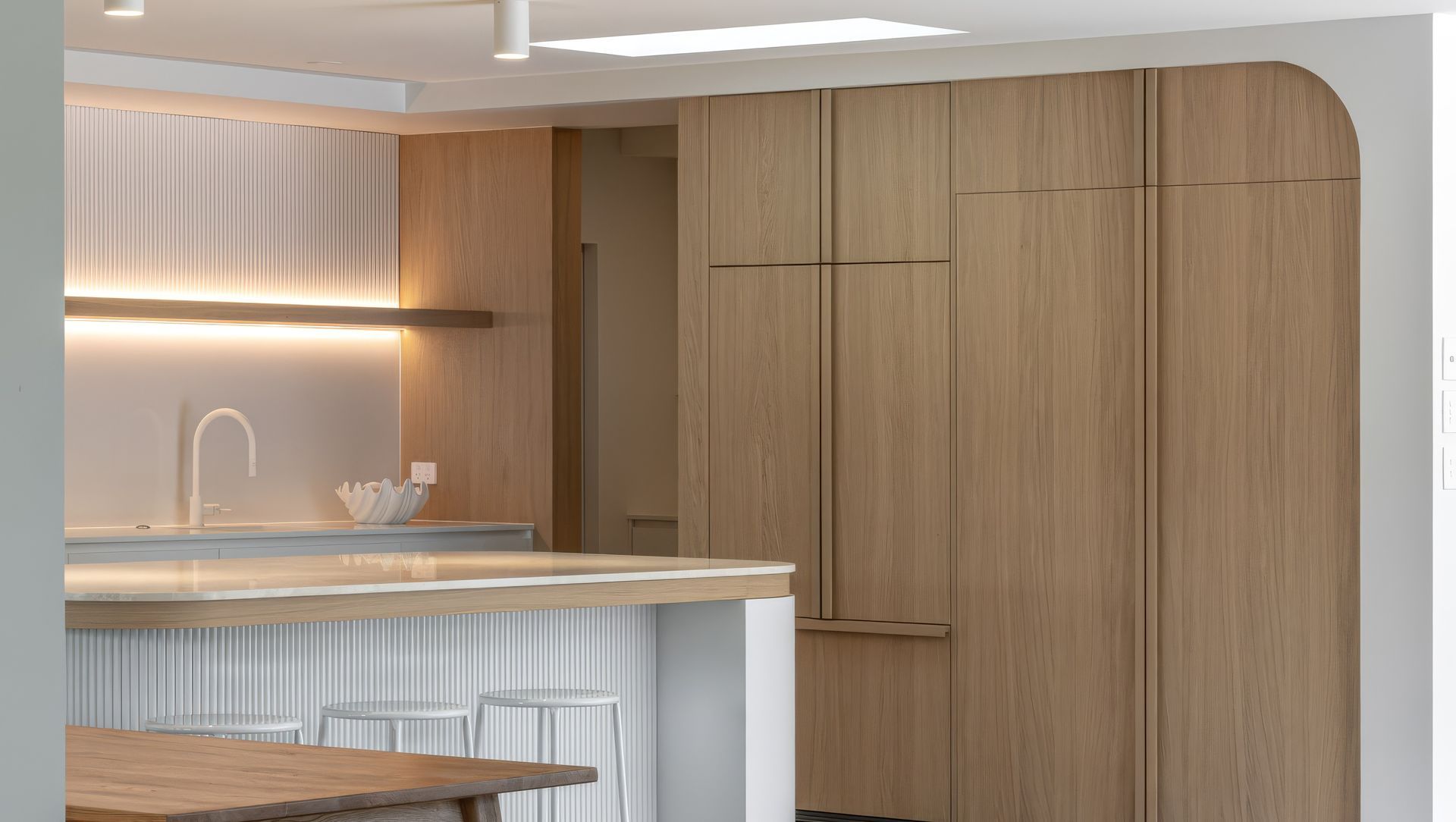 Alma Kitchen banner