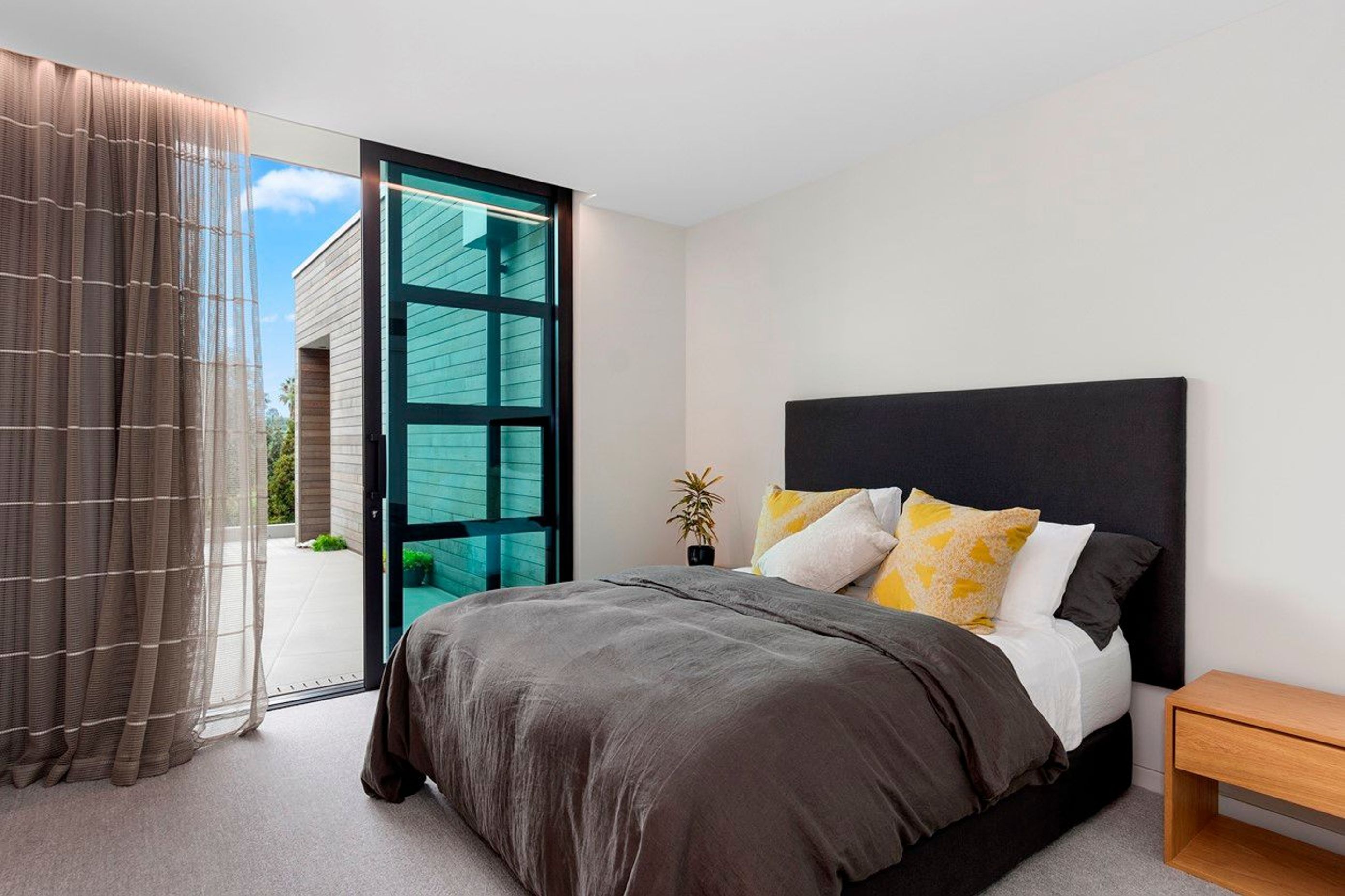bedroom-interior-design.jpg