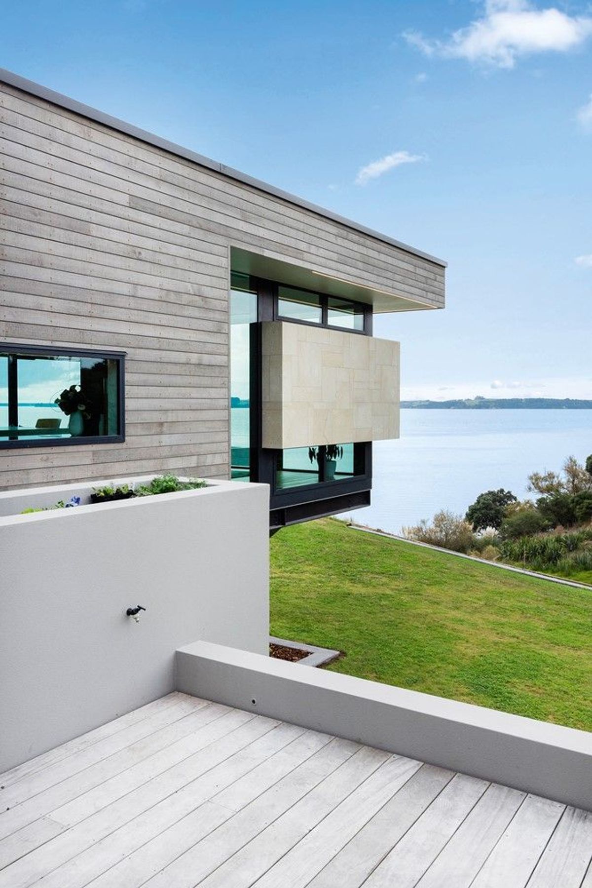 outdoor-exterior-specification.jpg