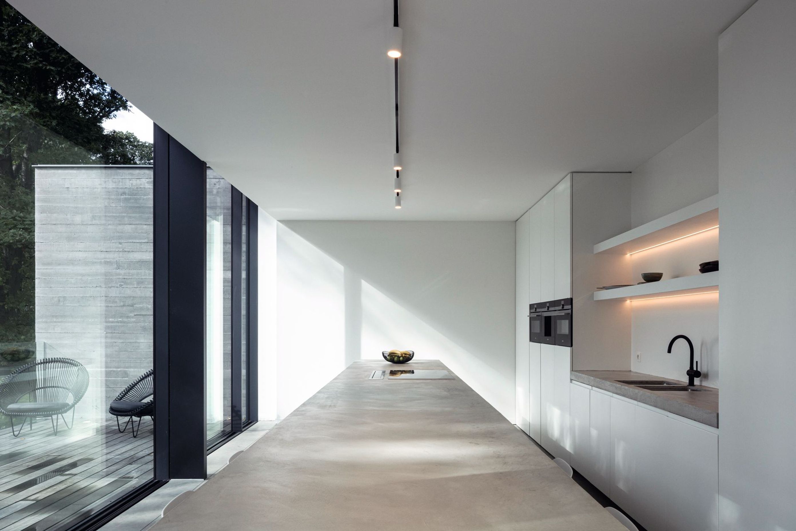 003253REA07-v2.jpg