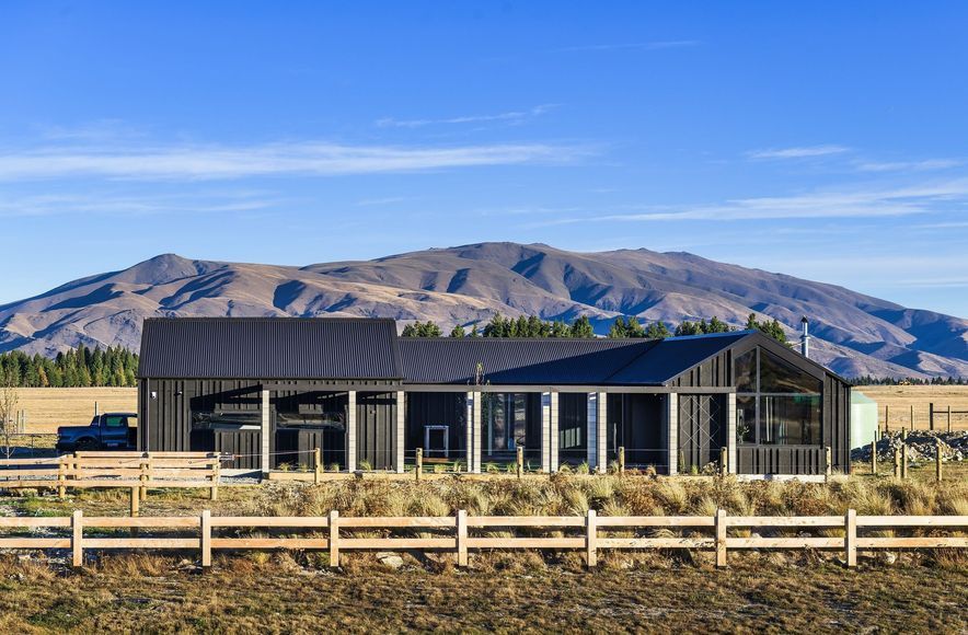 Twizel Bach