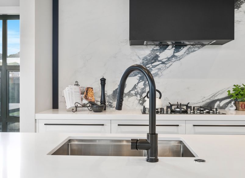 Veined Splashback Feature, Millwater