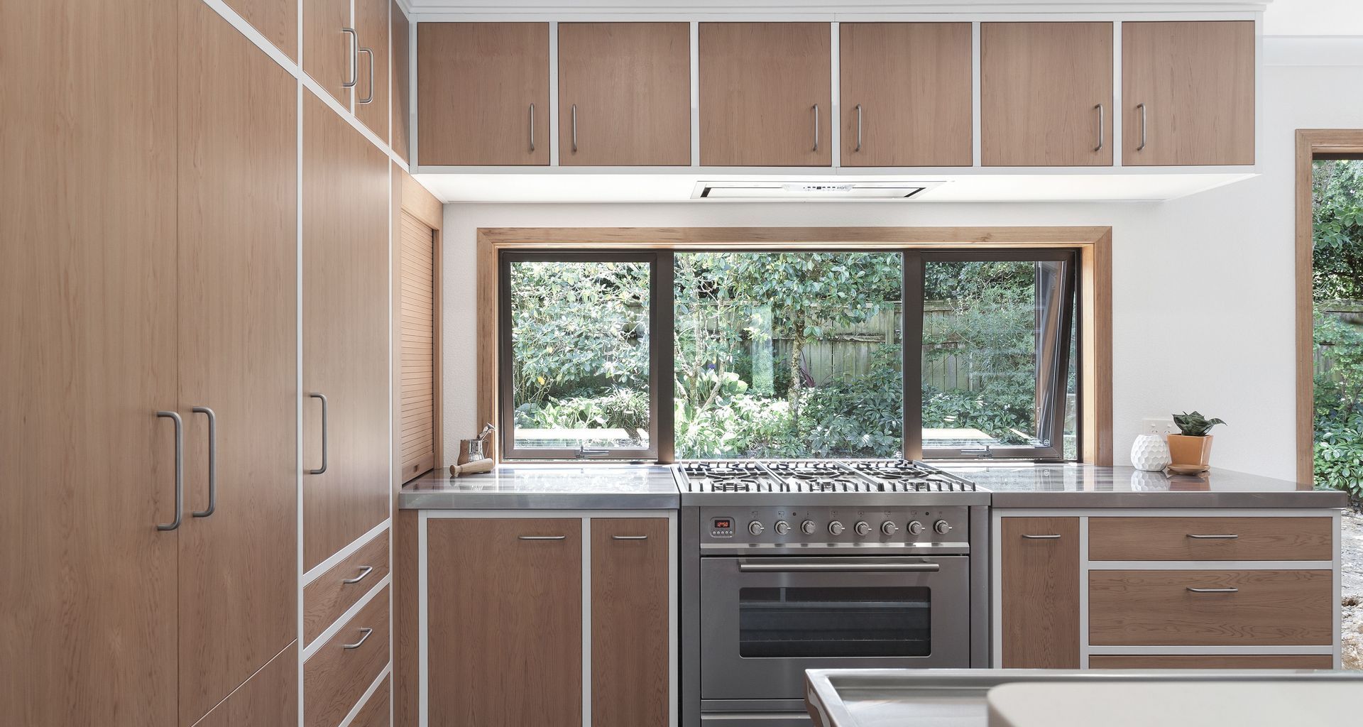 Mid Century Kitchen, Rotorua banner