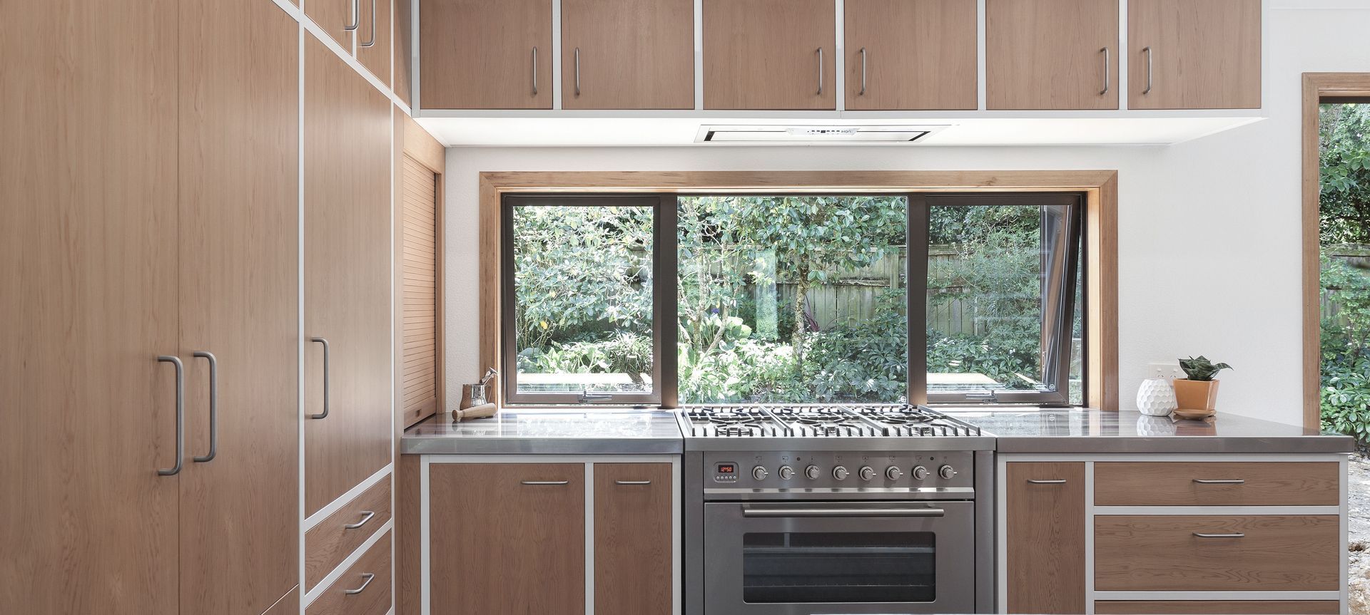 Mid Century Kitchen, Rotorua banner
