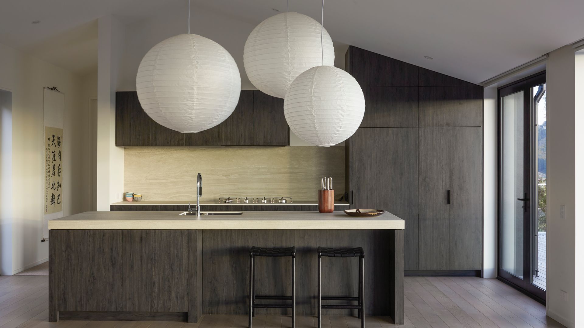 Yoke Architecture, Neolith Strata Argentum Kitchen banner
