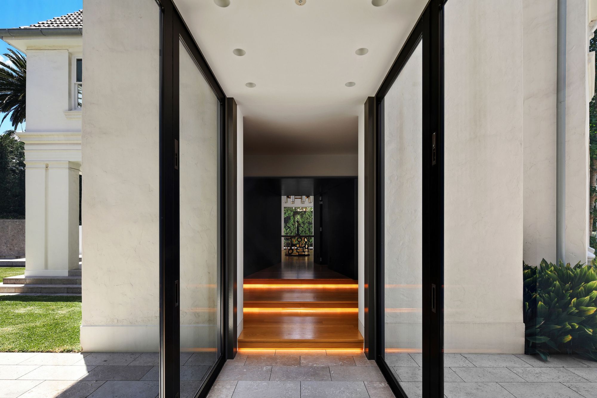 10PooleStreetLonguevilleHighEntrance.jpg