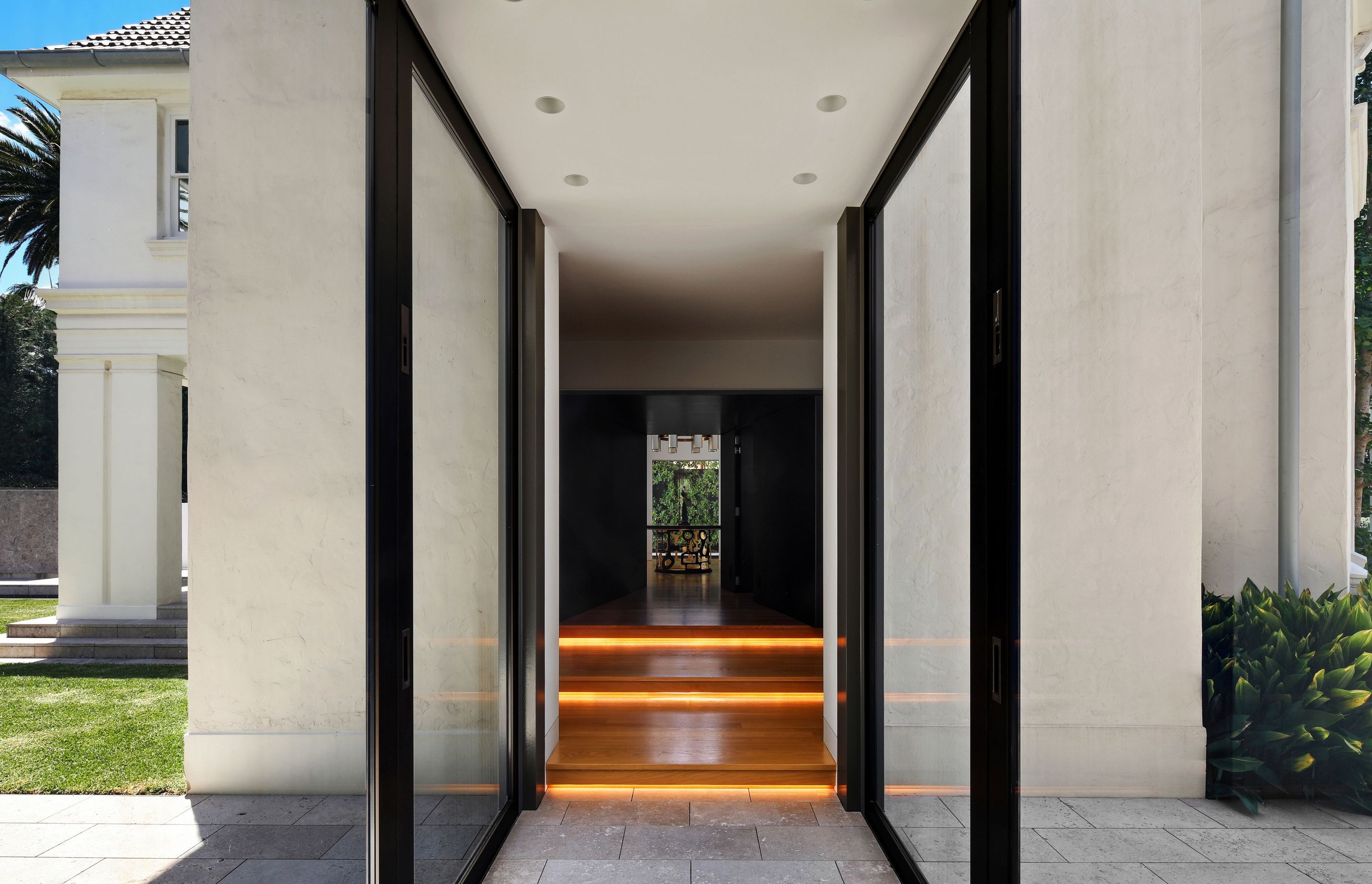 10PooleStreetLonguevilleHighEntrance.jpg