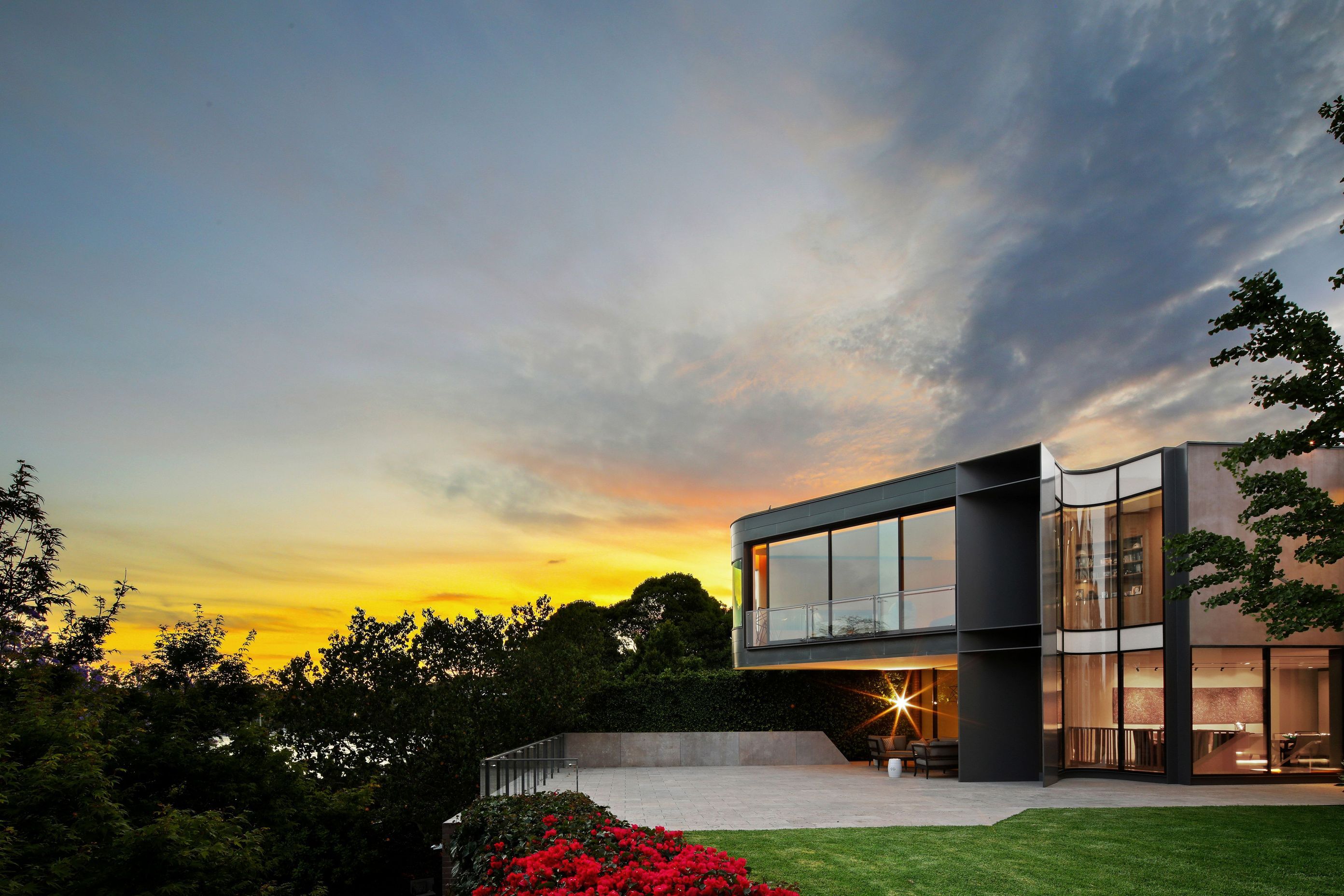 10PooleStreetLonguevilleHighExterior3.jpg