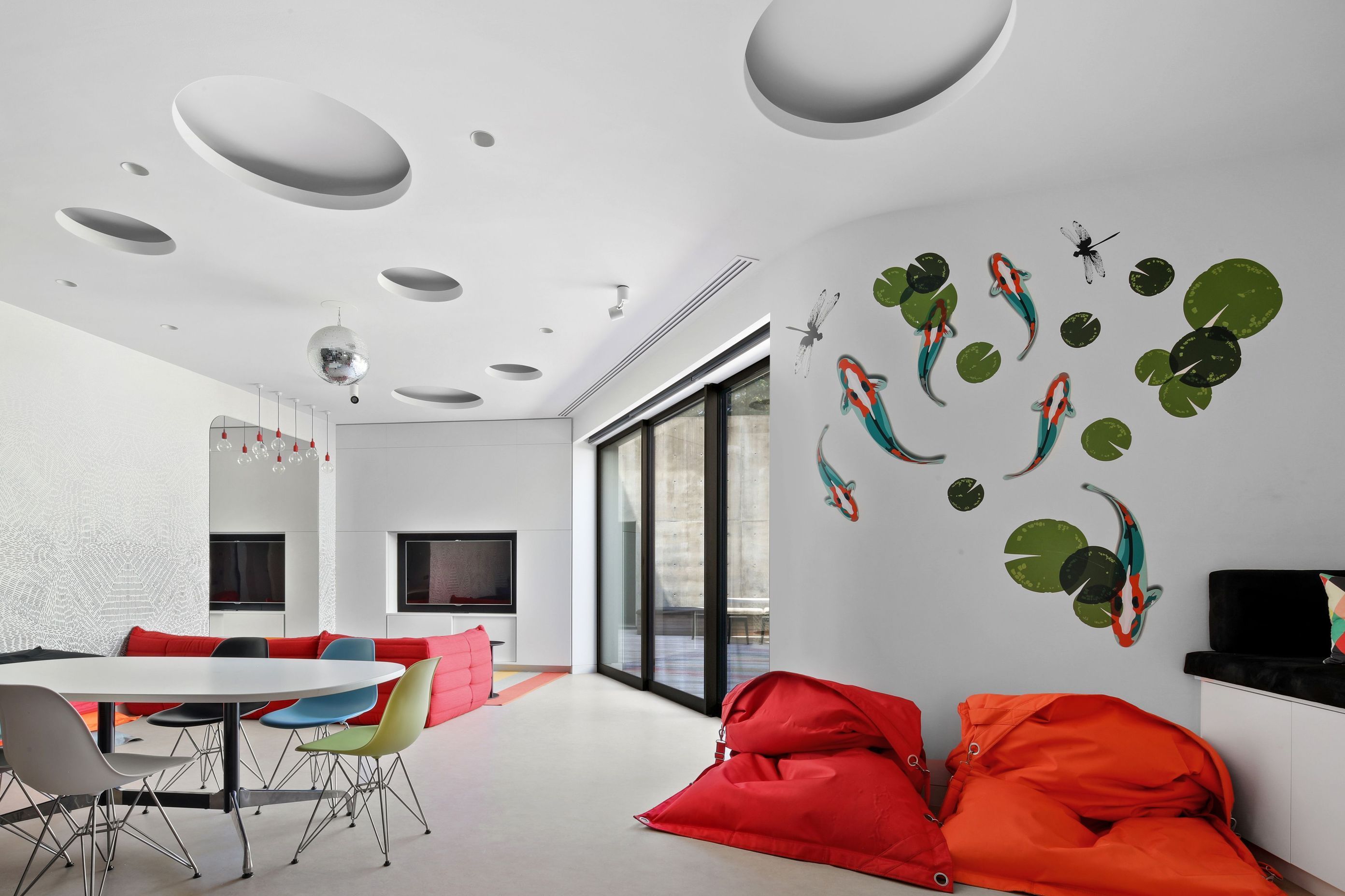 10PooleStreetLonguevilleHighPlayroom.jpg