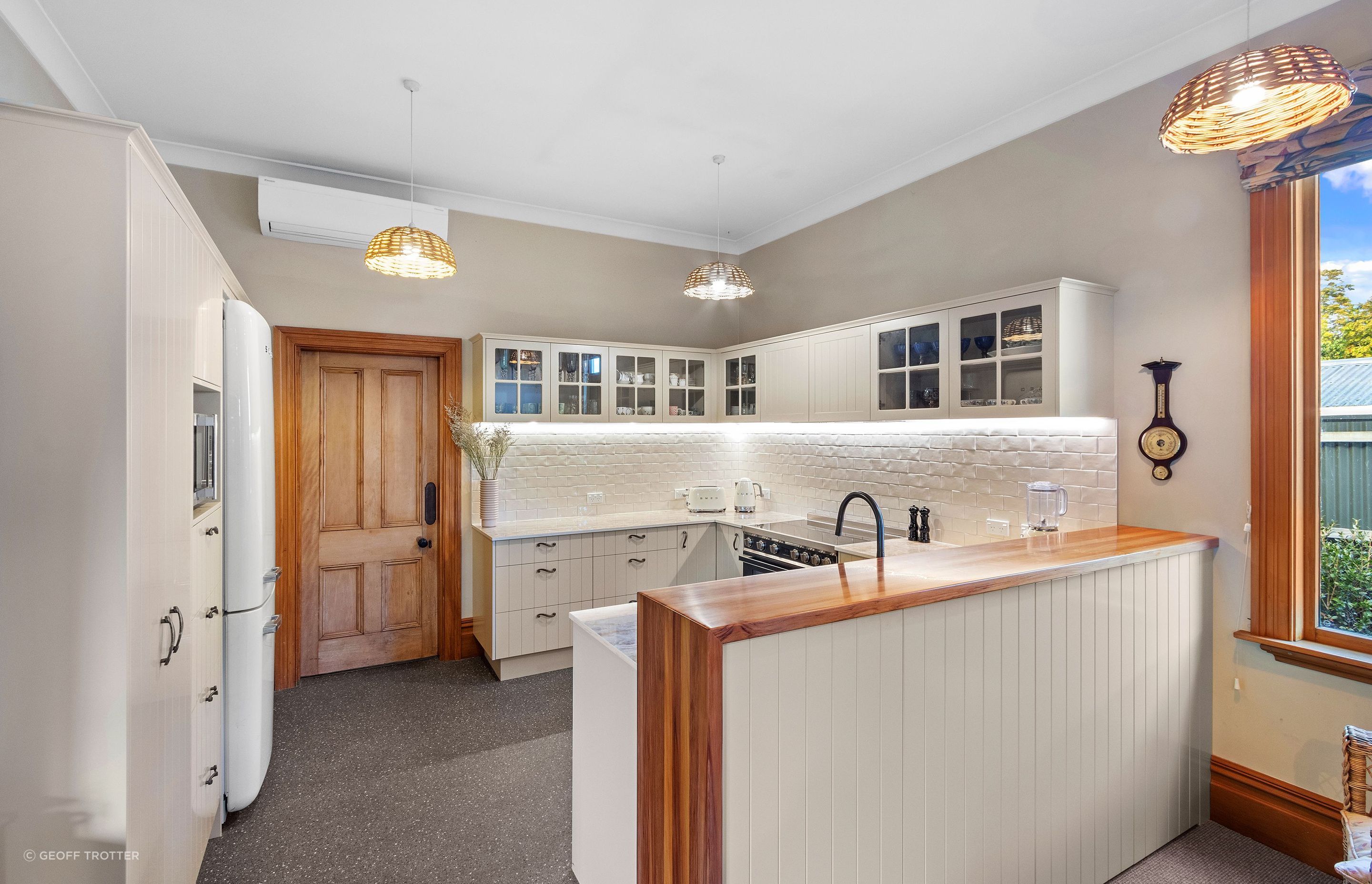 121-St-James-Avenue-102.jpg