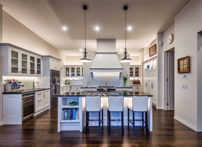 Greenwood Kitchen by Vicki Andrew