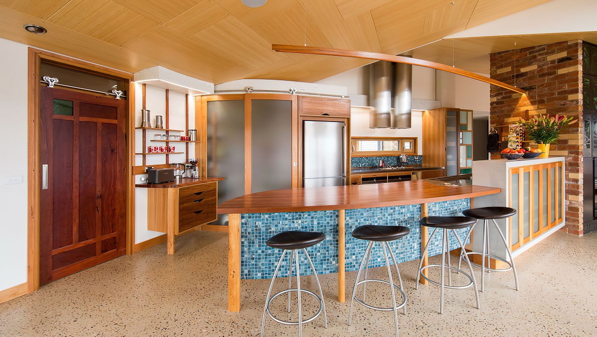 Curved Recycled Timber Kitchen banner