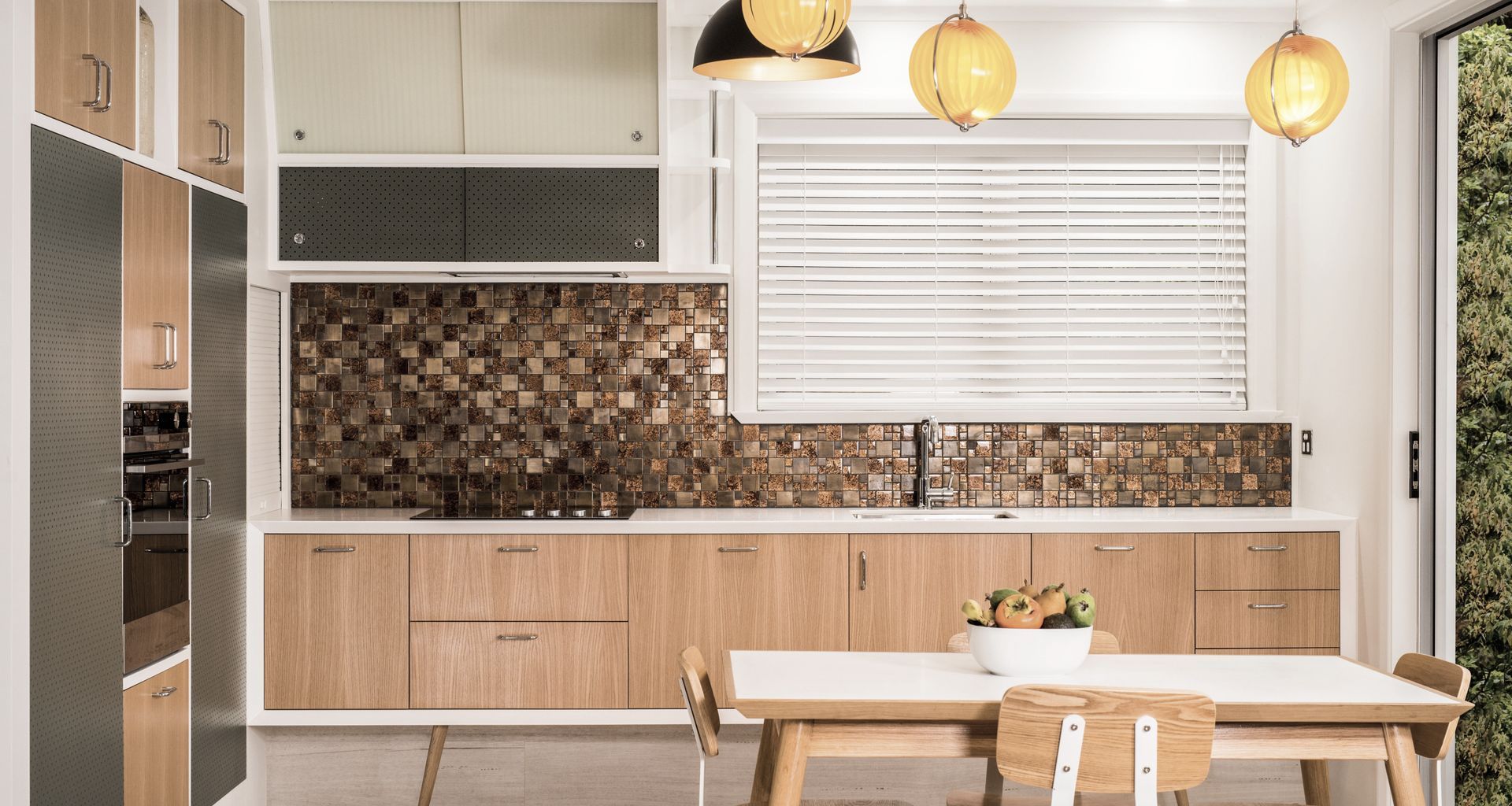 1950's Bach Kitchen, Lake Rotoma banner