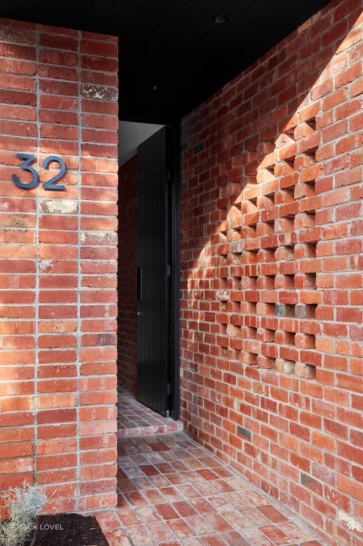 20230807R-ArchitectureHanover-St134.jpg
