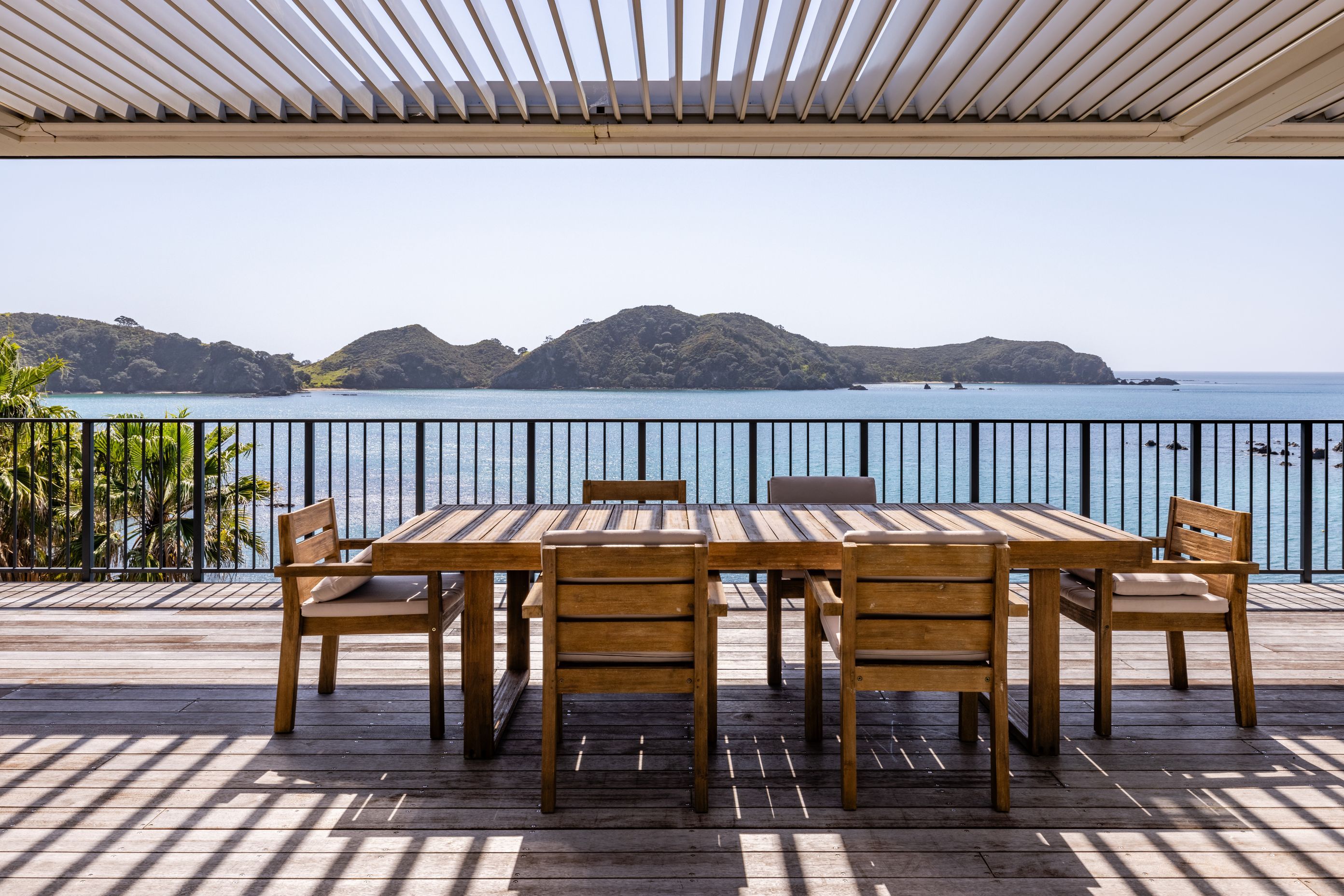 20230919Mahinepua-House-Aexterior-1.jpg