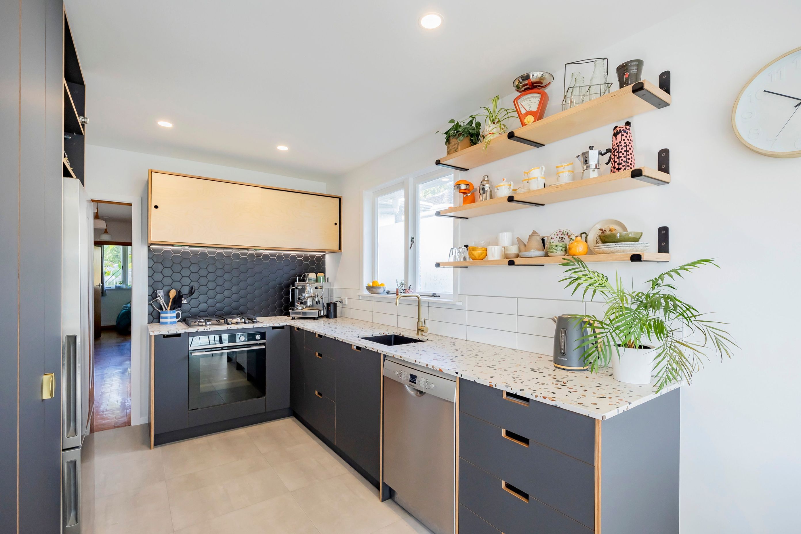 30-Highland-Avenue02.JPG