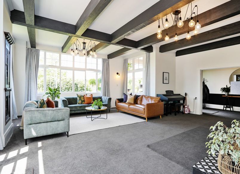 Tracey Residence