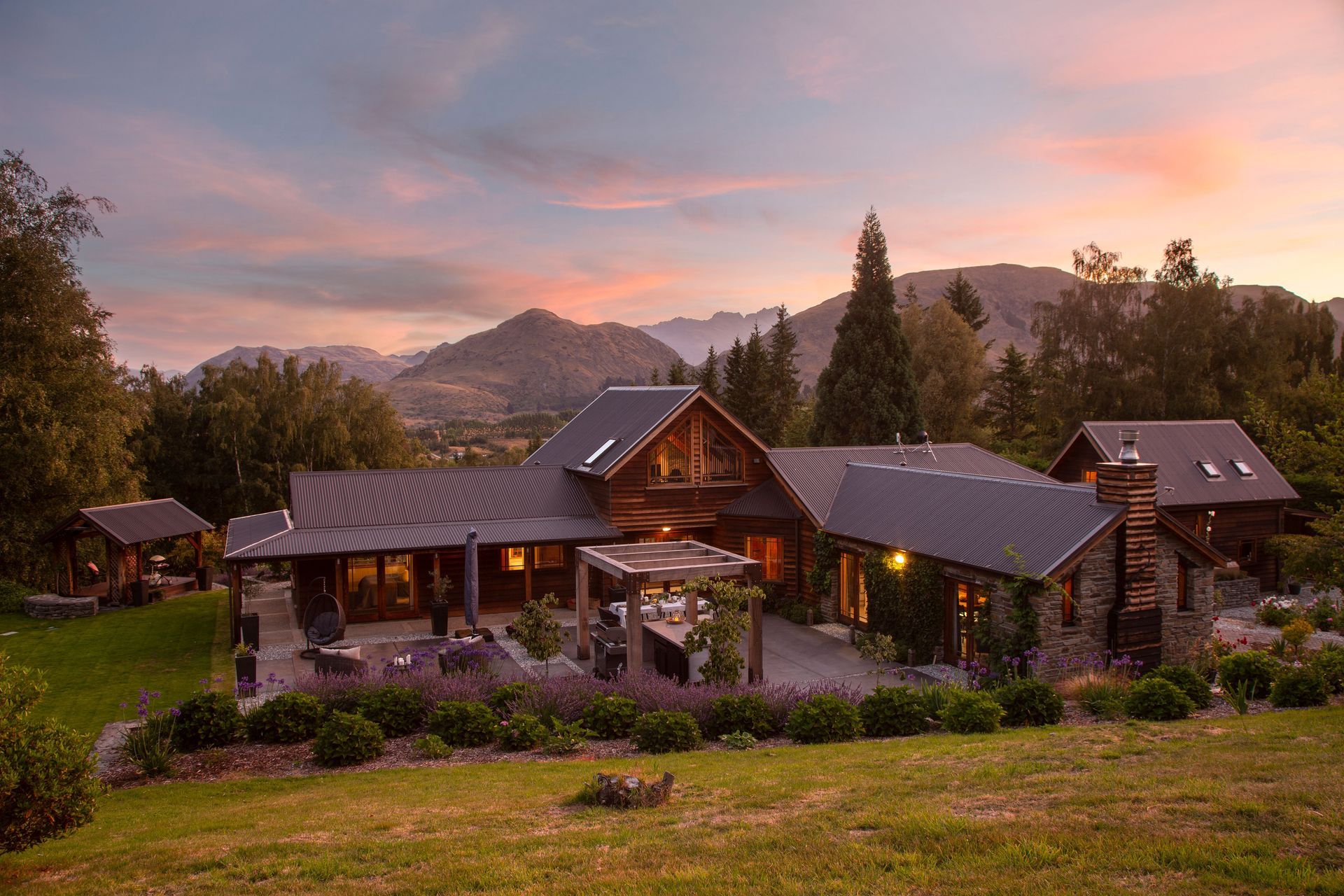 Alpine Home | Littles Road, Queenstown