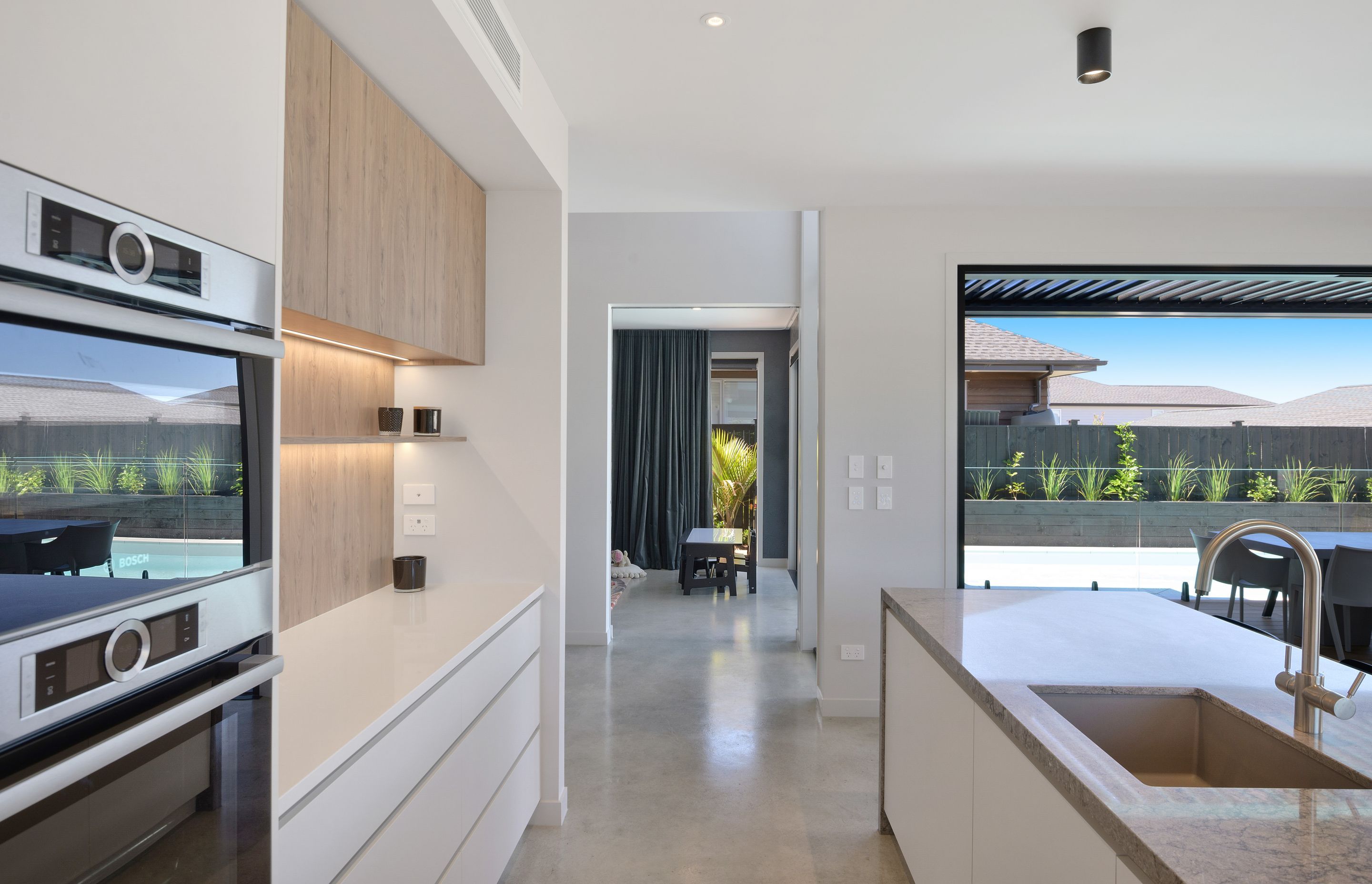 French Oak + Turbine Grey, Auckland