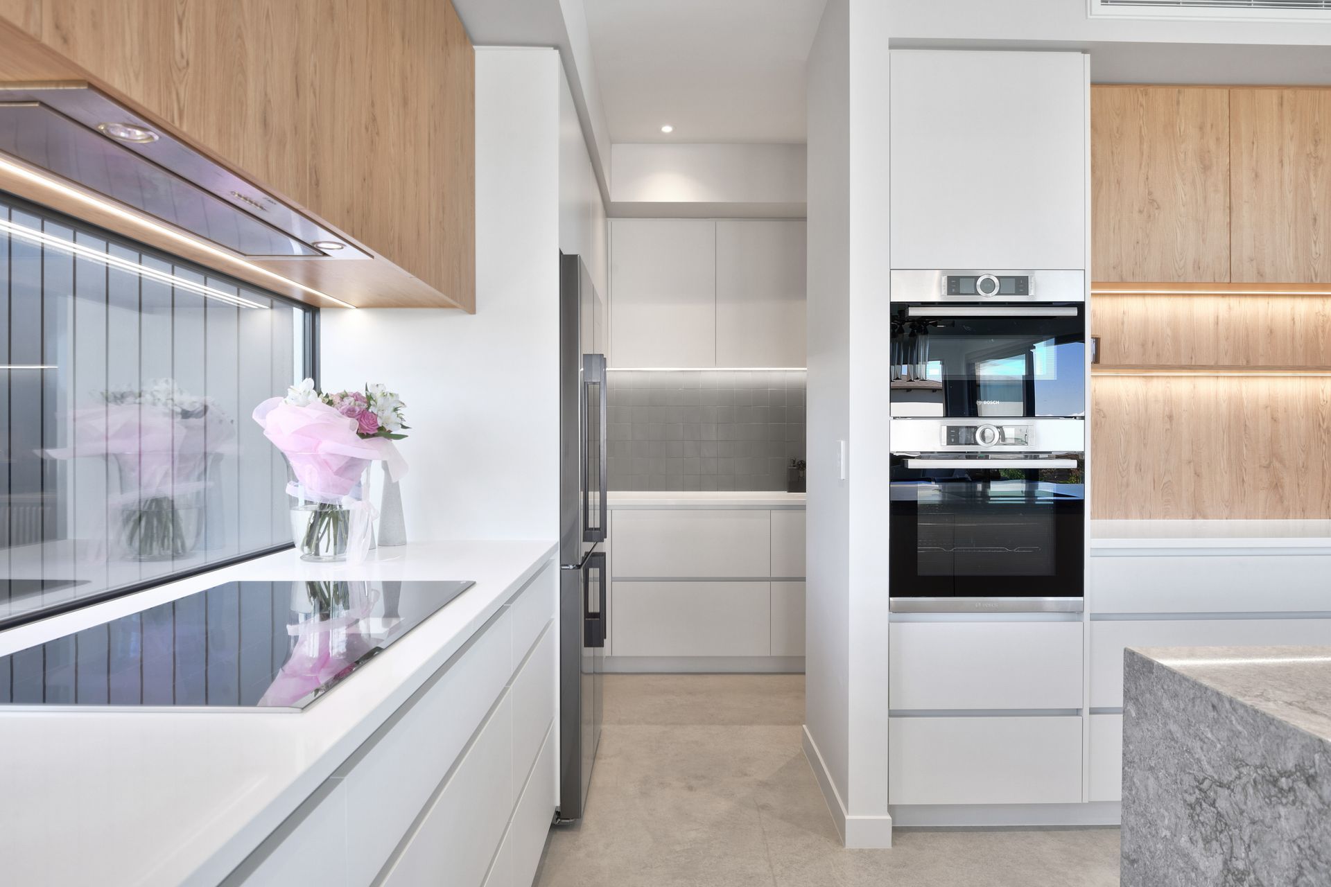 French Oak + Turbine Grey, Auckland