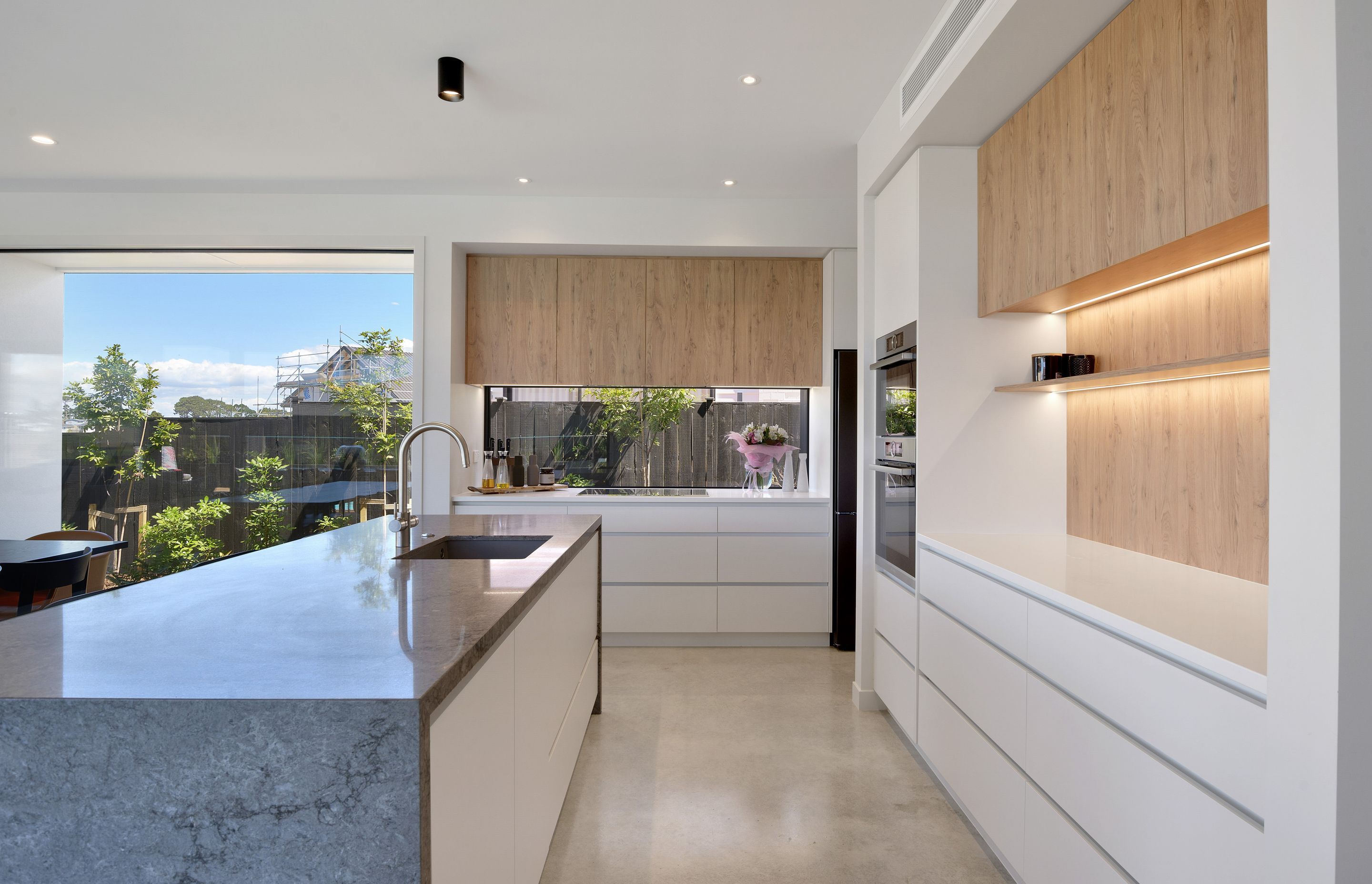 French Oak + Turbine Grey, Auckland