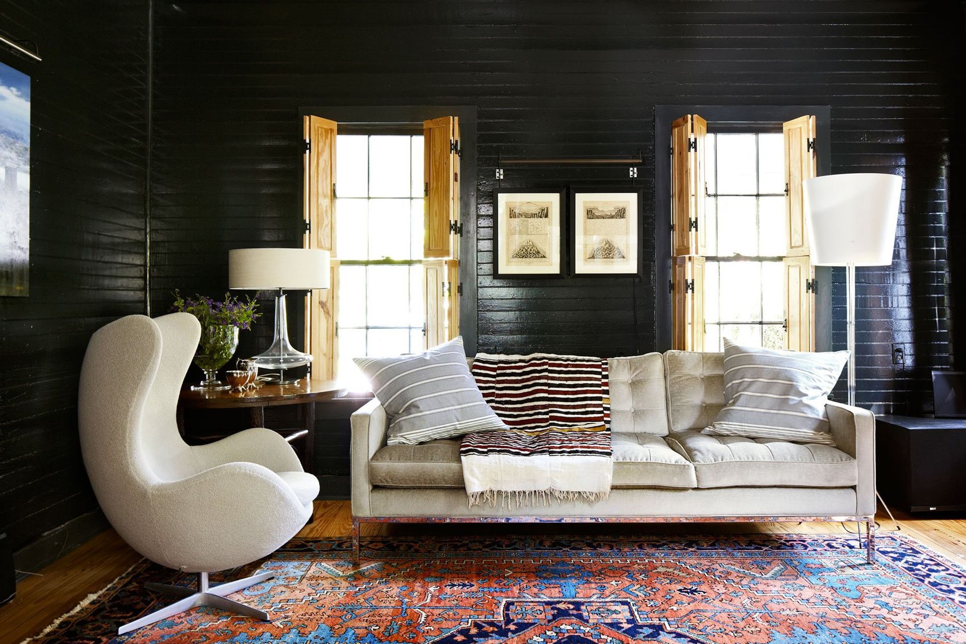 4HistoricHouseCuppettKilpatrickArchitectureandInteriorDesignaustin-tx-black-shiplap-eclectic-living-area.jpg