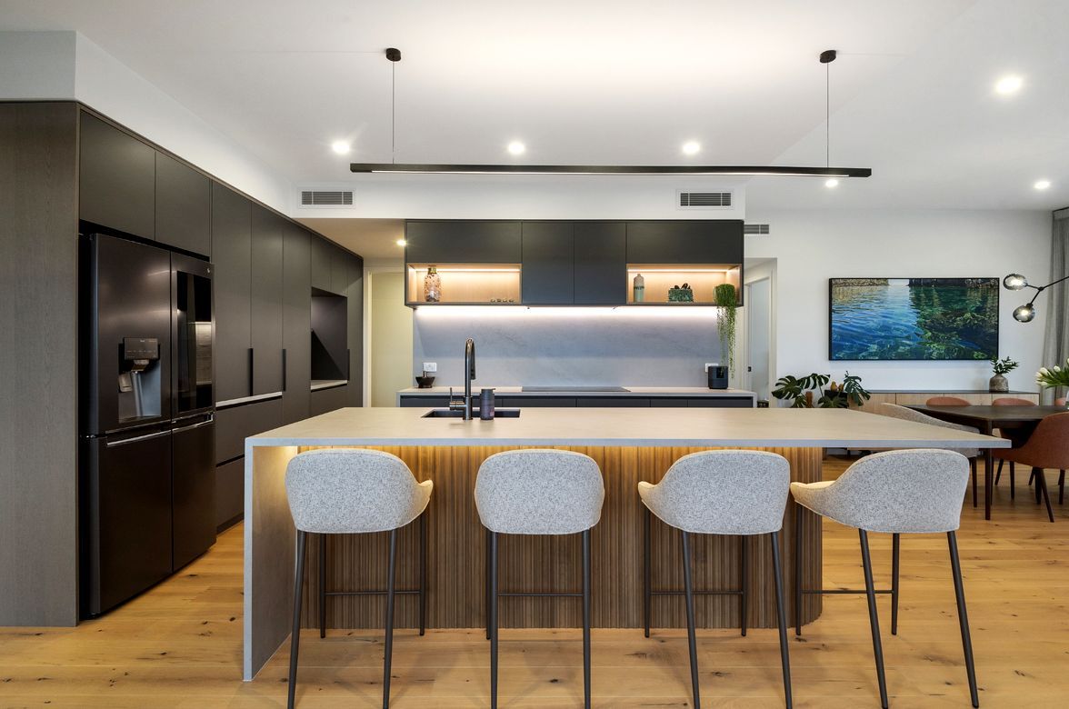 Modern New Build | Laminex Matte Cinder & Dekton Kovik Island