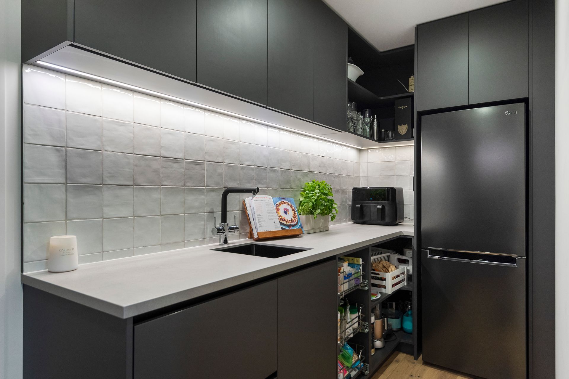 FUNCTIONAL SCULLERY, WITH ADDITIONAL SINK + STORAGE