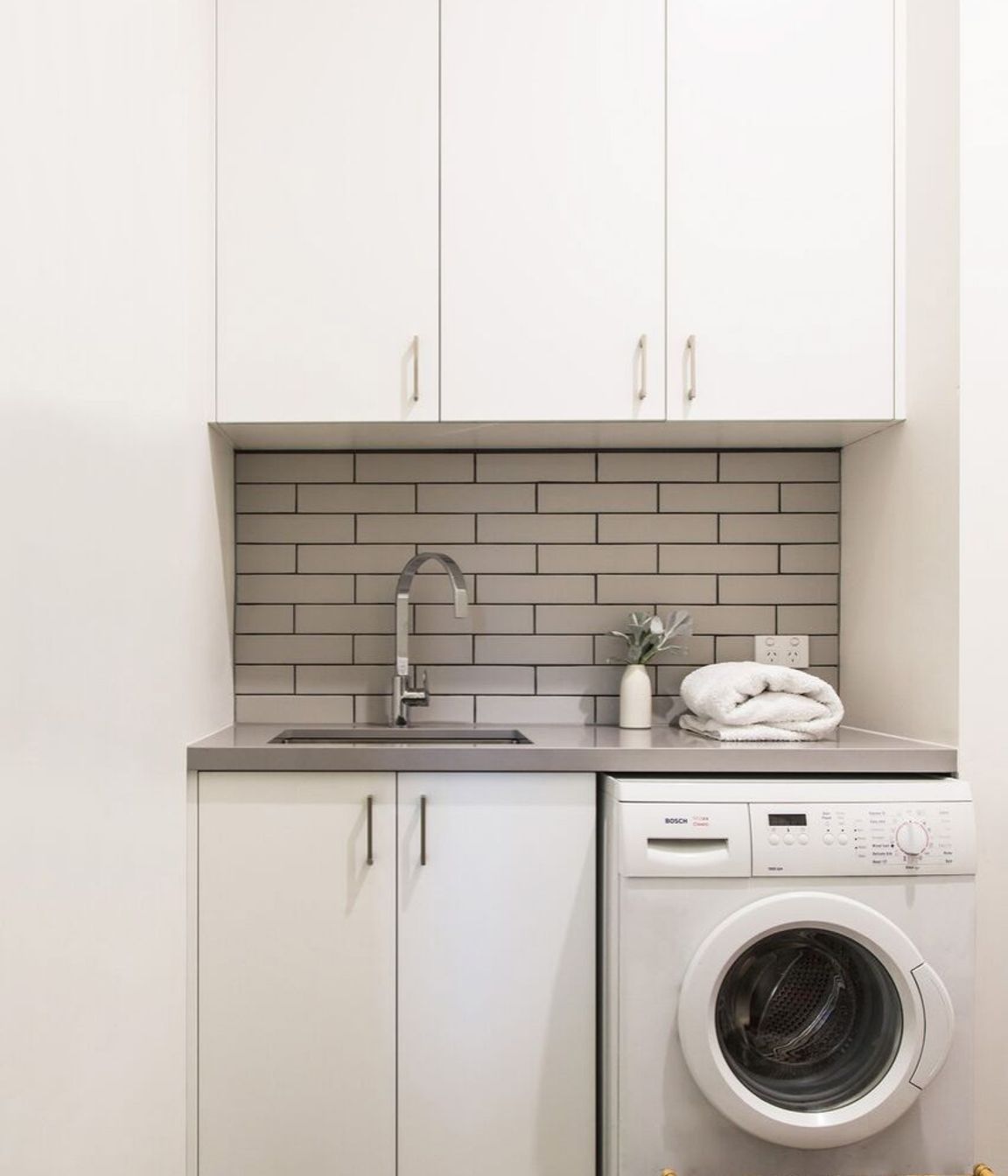 McKinnon, Modern Update Renovation
