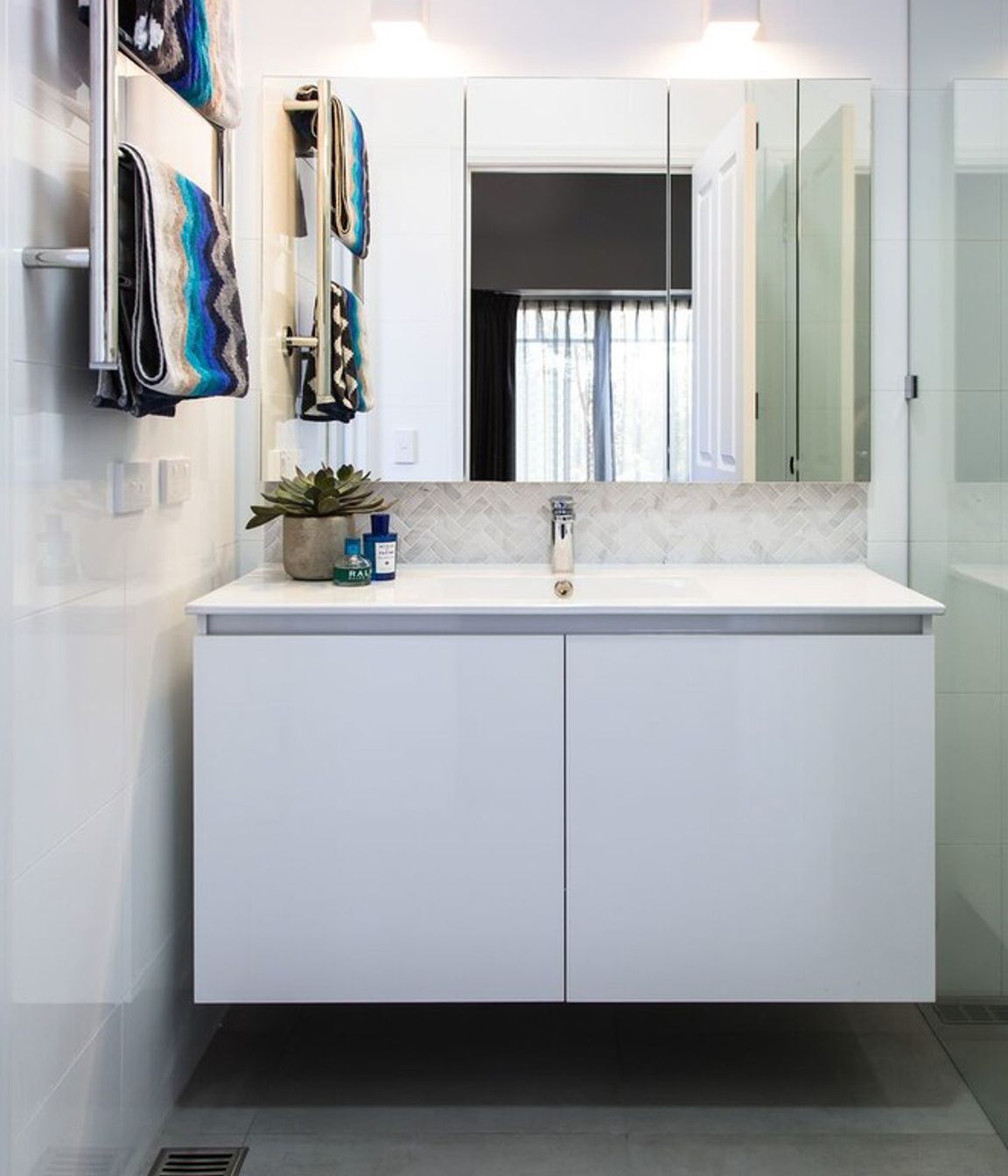 McKinnon, Modern Update Renovation