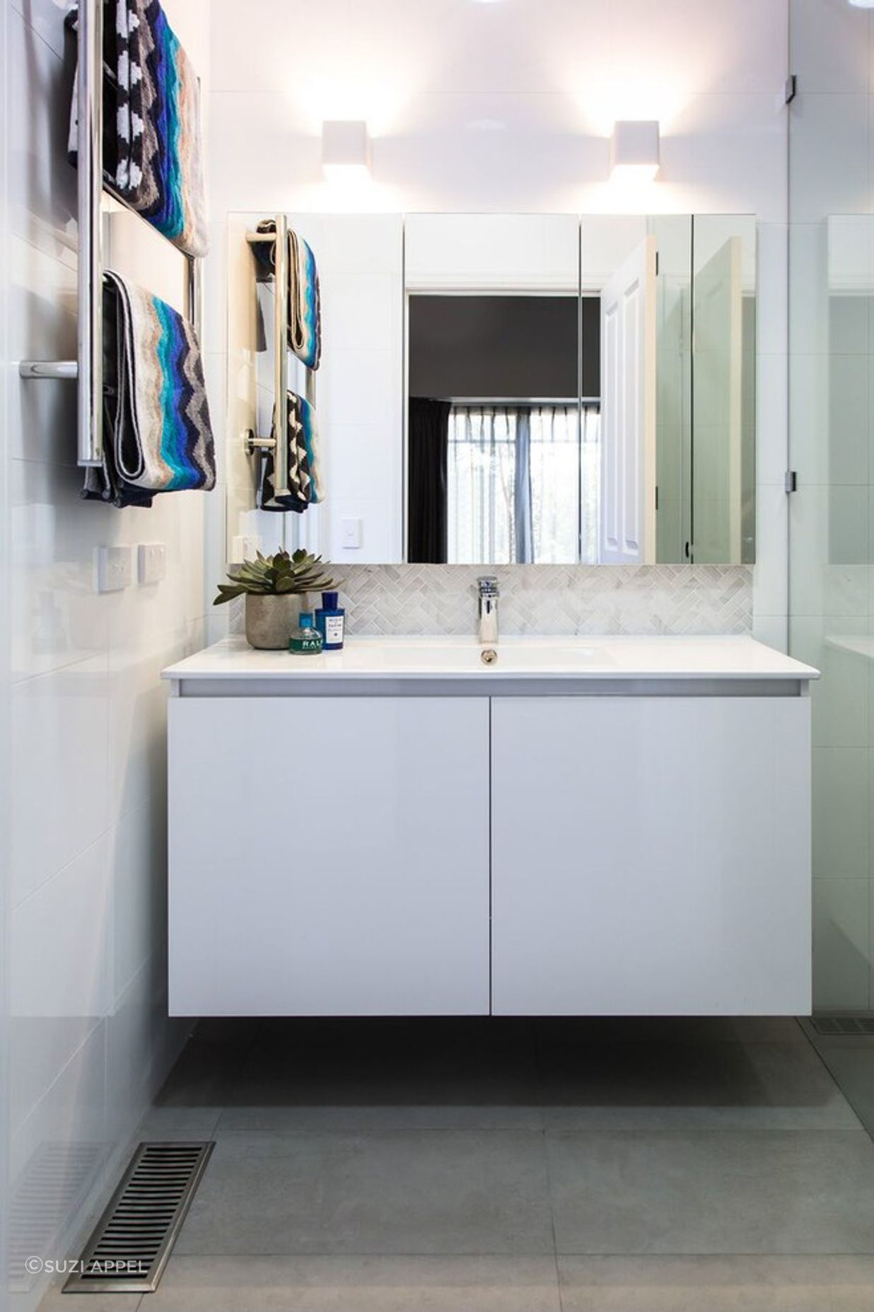 McKinnon, Modern Update Renovation