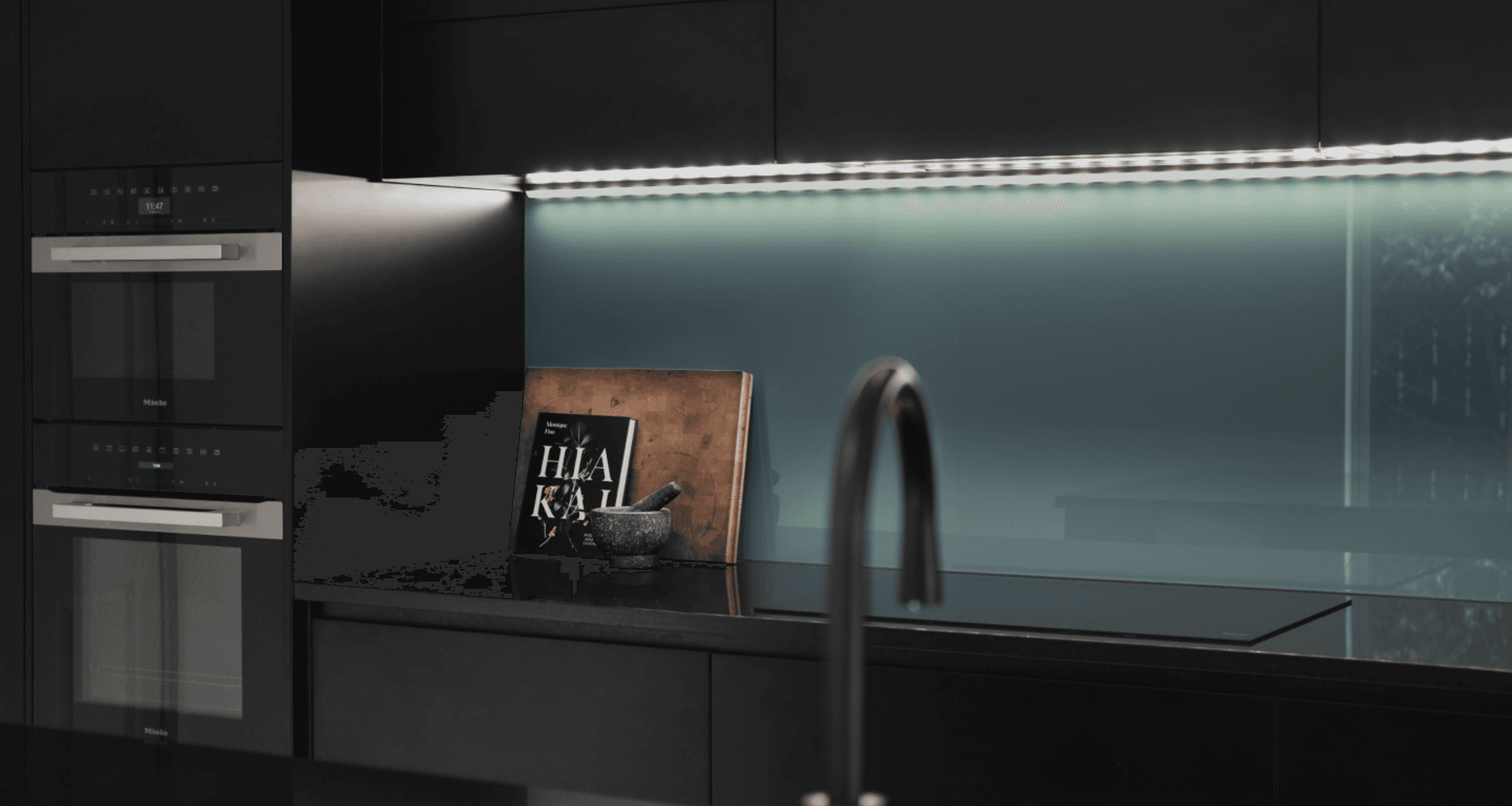 The Bold Kitchen Makeover banner