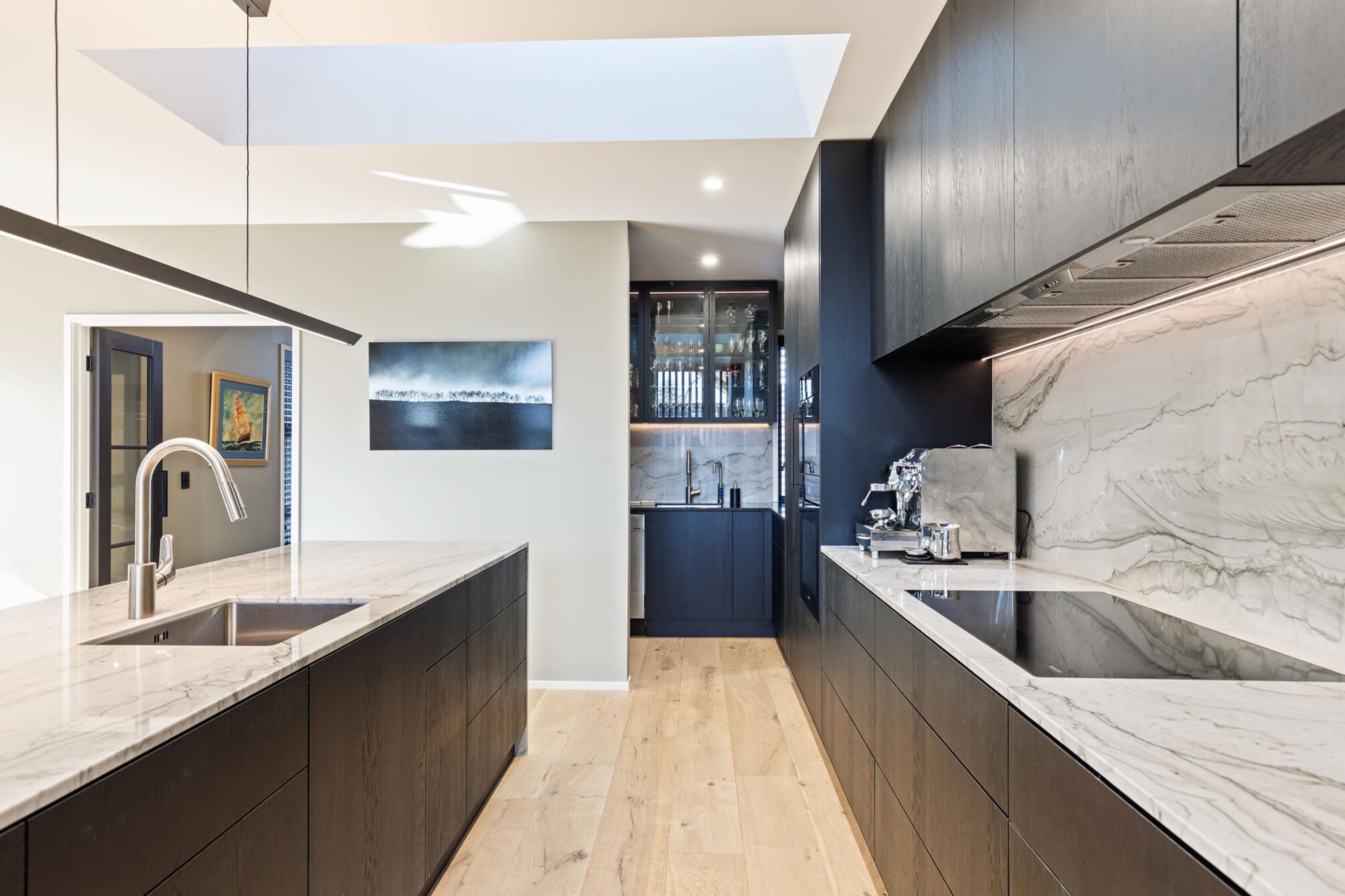 66e11e9c85406dd70b625950newStyleHomesCastHome-044.jpg