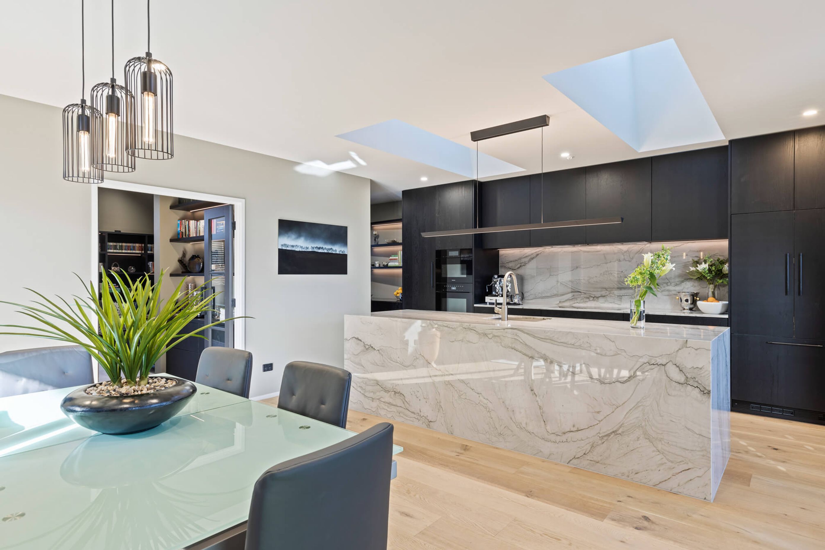 66e11e9cd8fe23aa56e21fa6newStyleHomesCastHome-040-1-v3.jpg