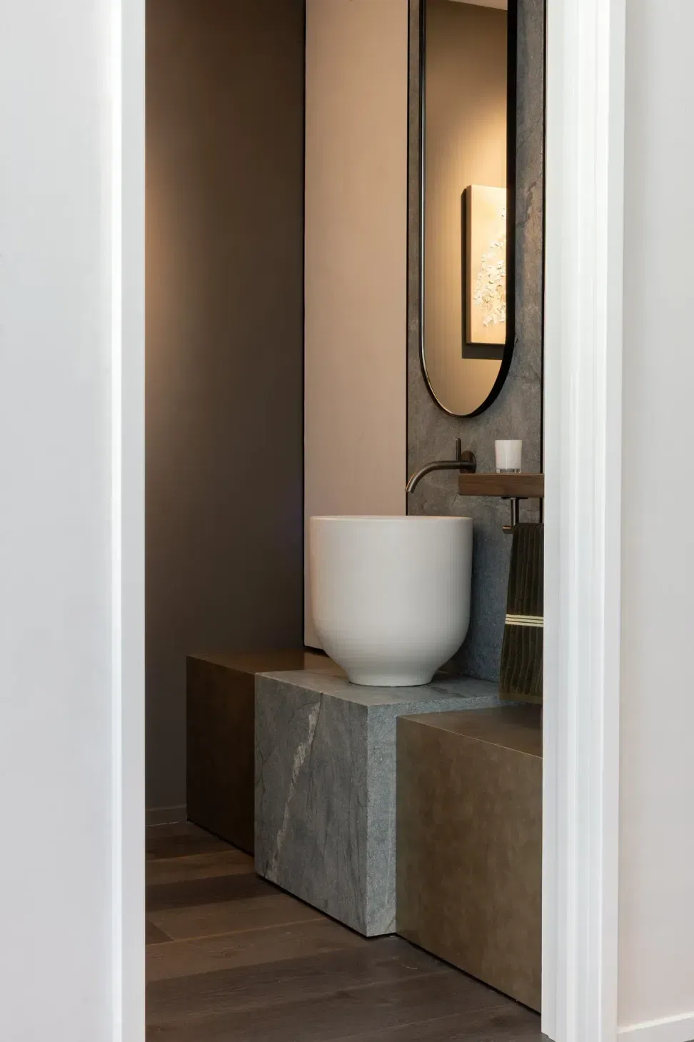 6a20c7e9911940bb87e5e97aCrown20Range20View20-20Bespoke20Timber20Flooring208-p-1600.webp